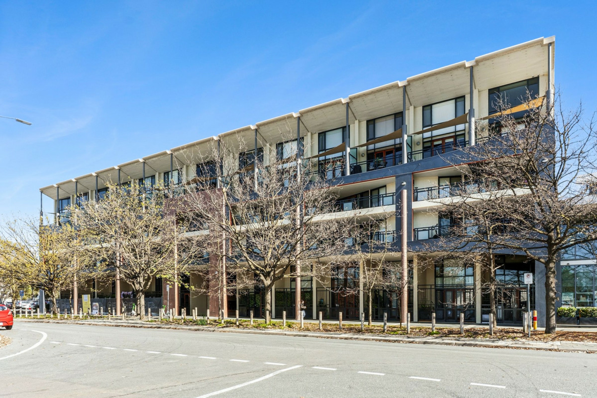 21/66 Allara Street — photo from LJ Hooker Tuggeranong
