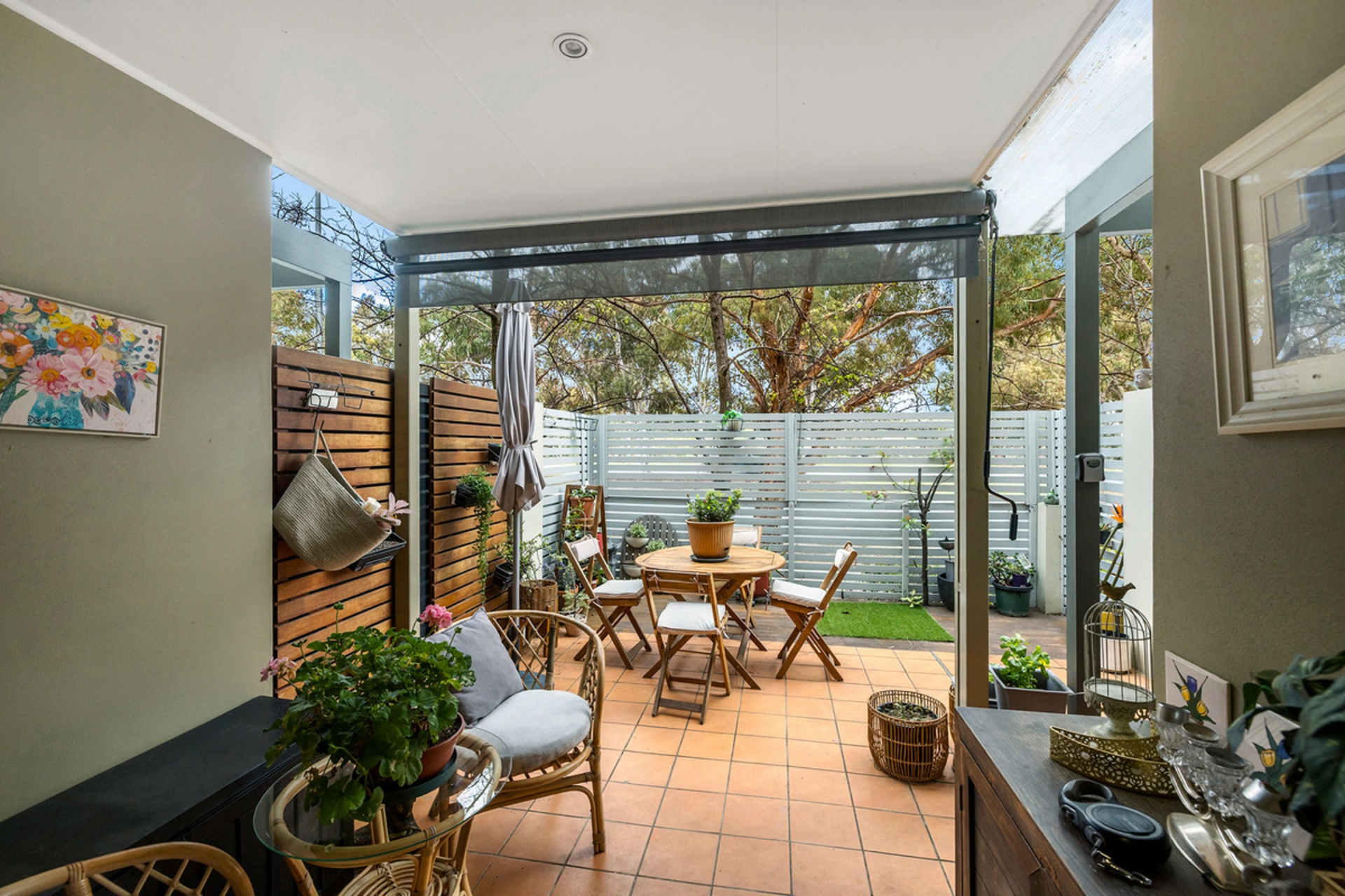 2/114 Athllon Drive — photo 7 of 12
