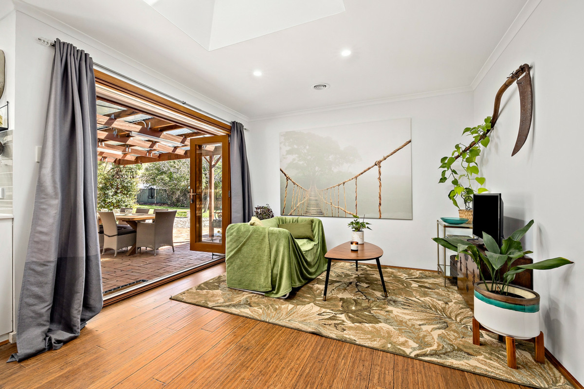 14 & 14A Butlin Place — photo 4 of 27