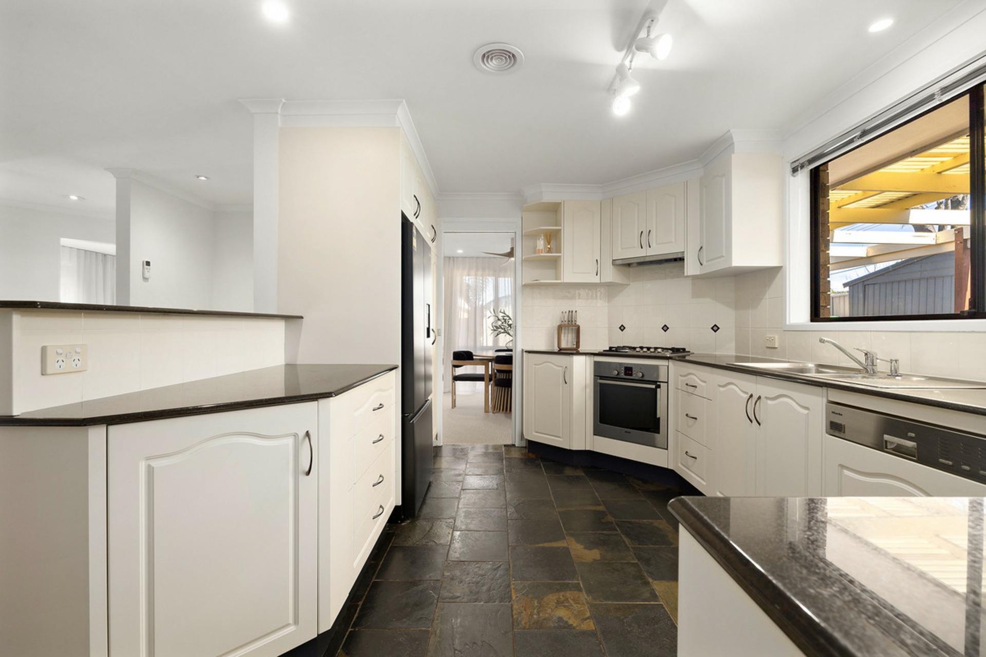 61 Wheatley Street — photo 7 of 24