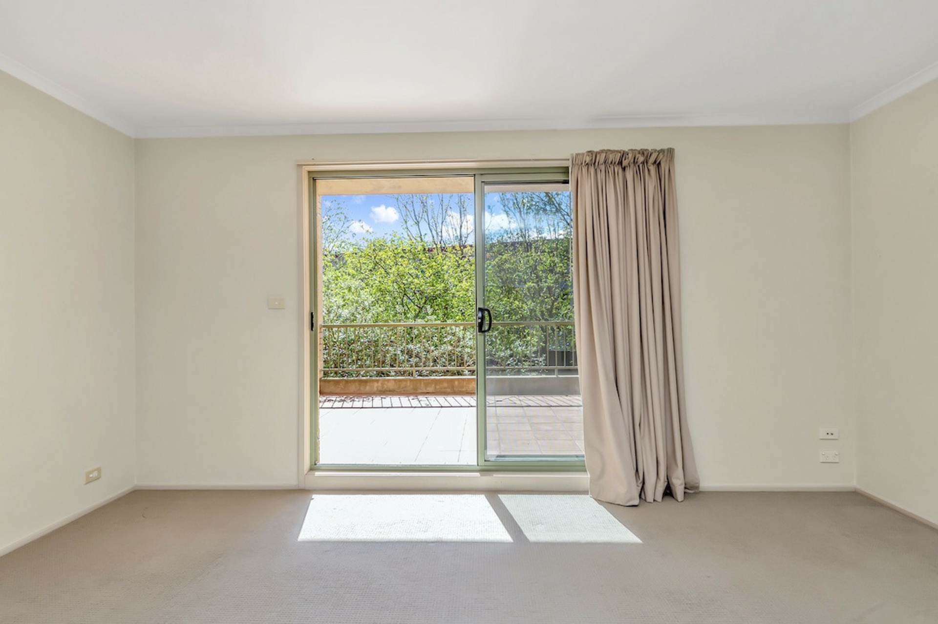 29/9 Oxley Street — photo 5 of 14