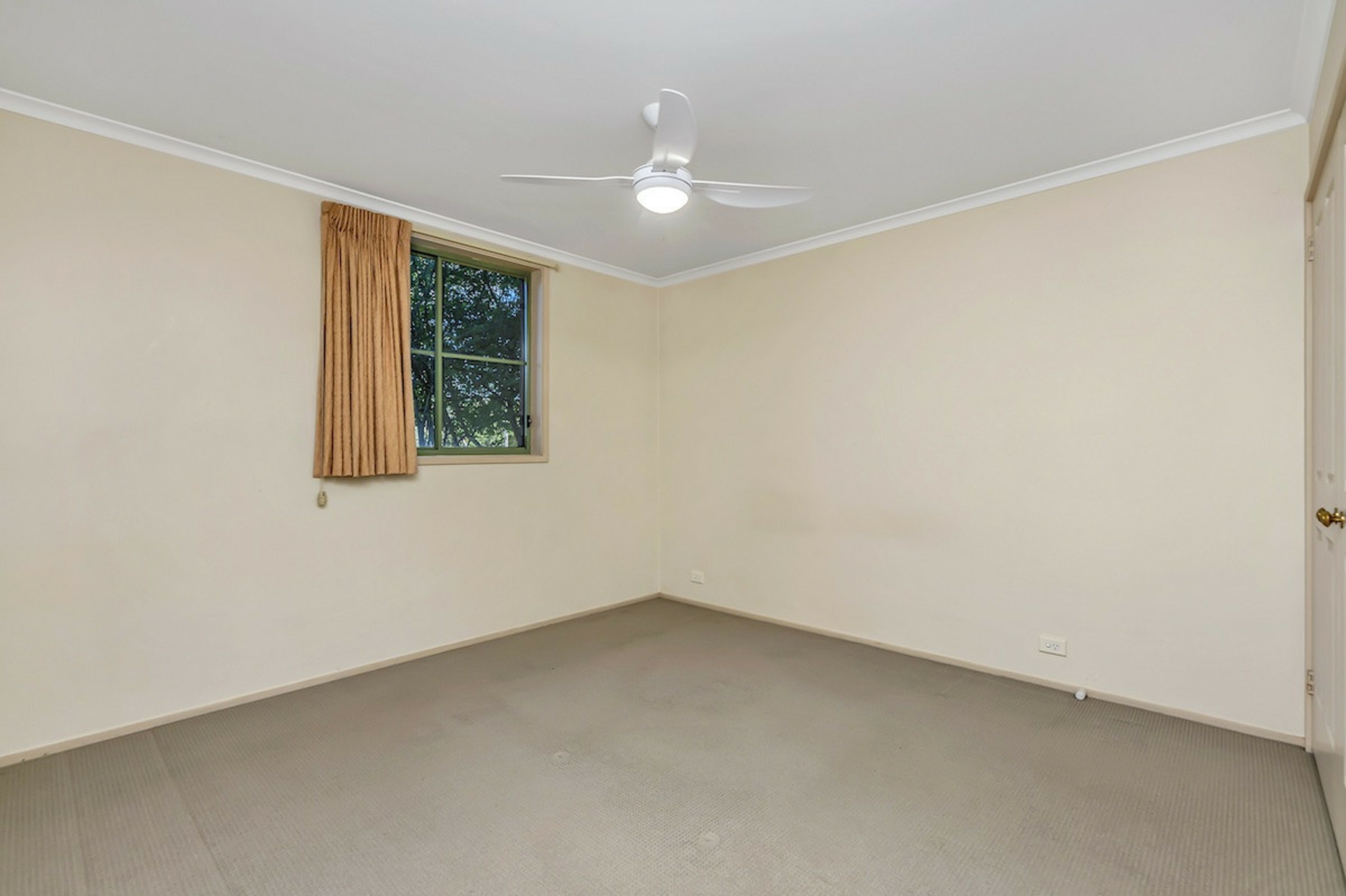 29/9 Oxley Street — photo 7 of 14