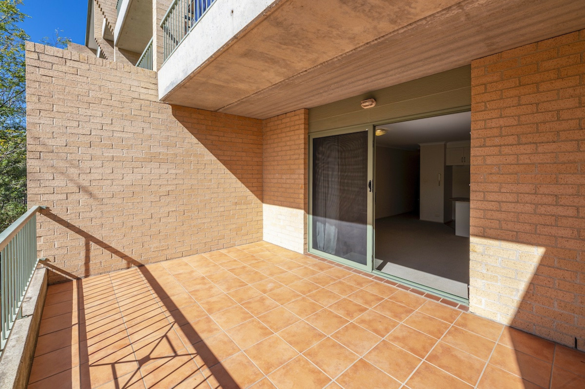 29/9 Oxley Street — photo 9 of 14