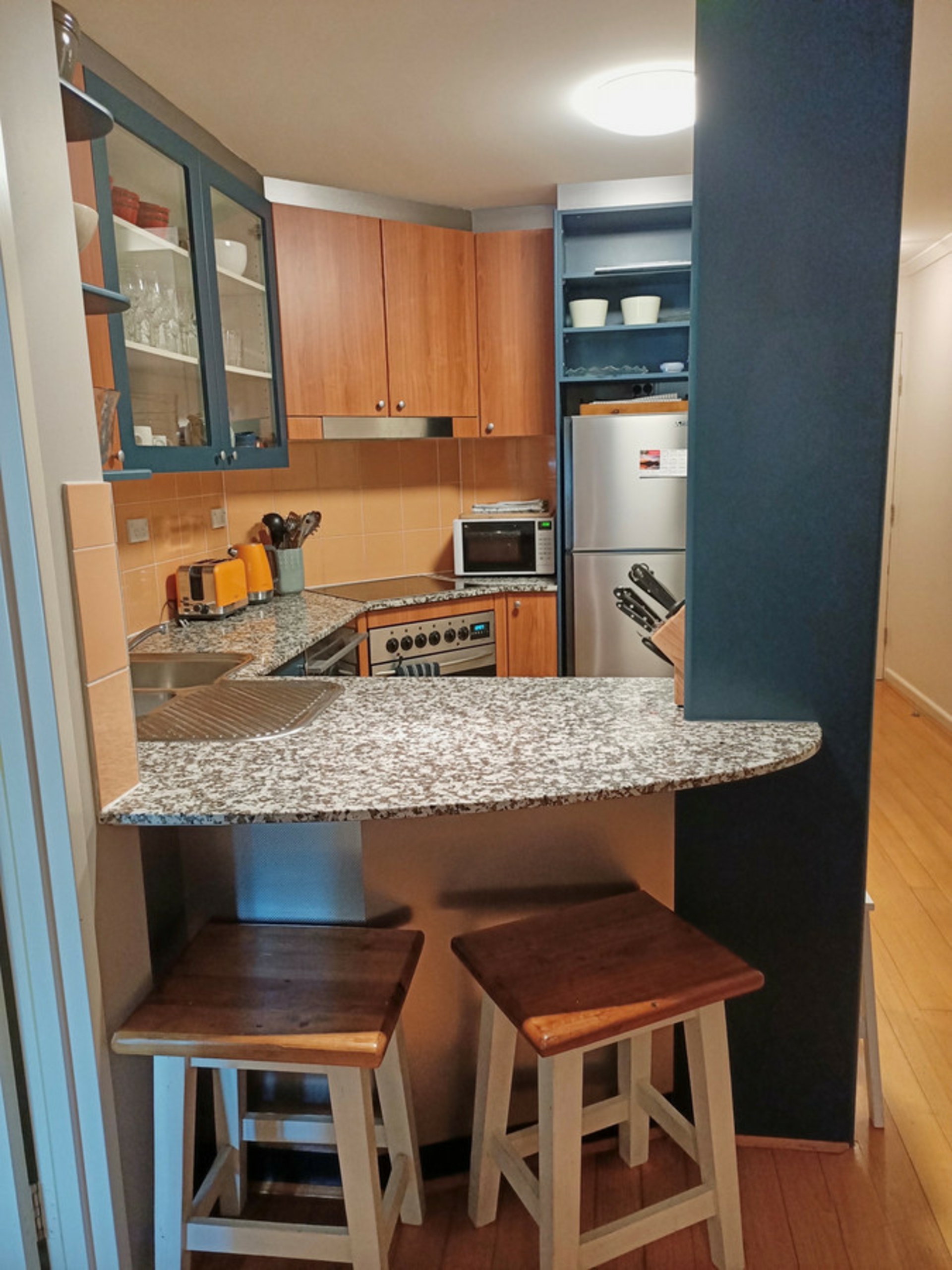 51/18 Captain Cook Crescent — photo 9 of 13