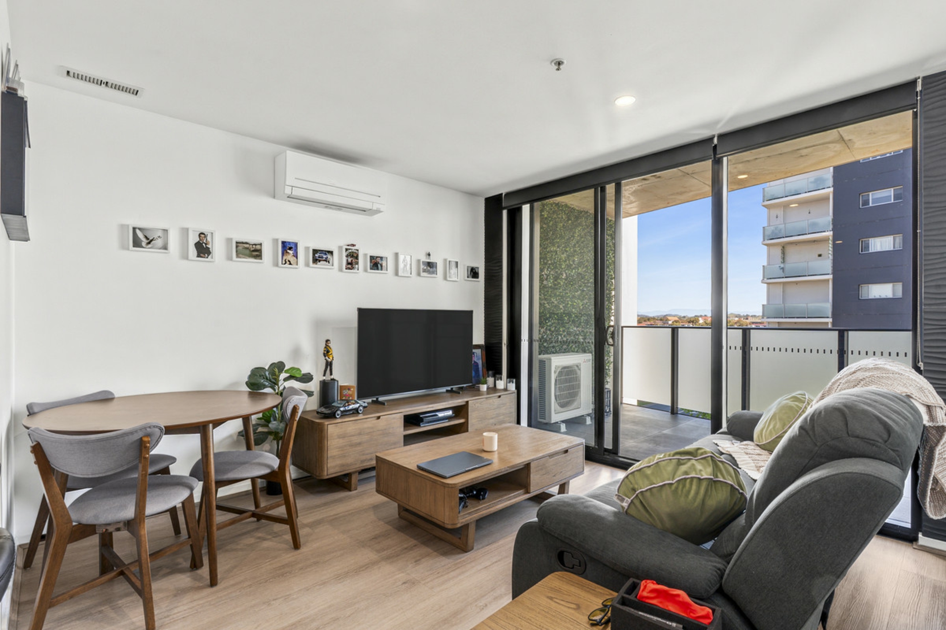 437/335 Anketell Street — photo from LJ Hooker Tuggeranong