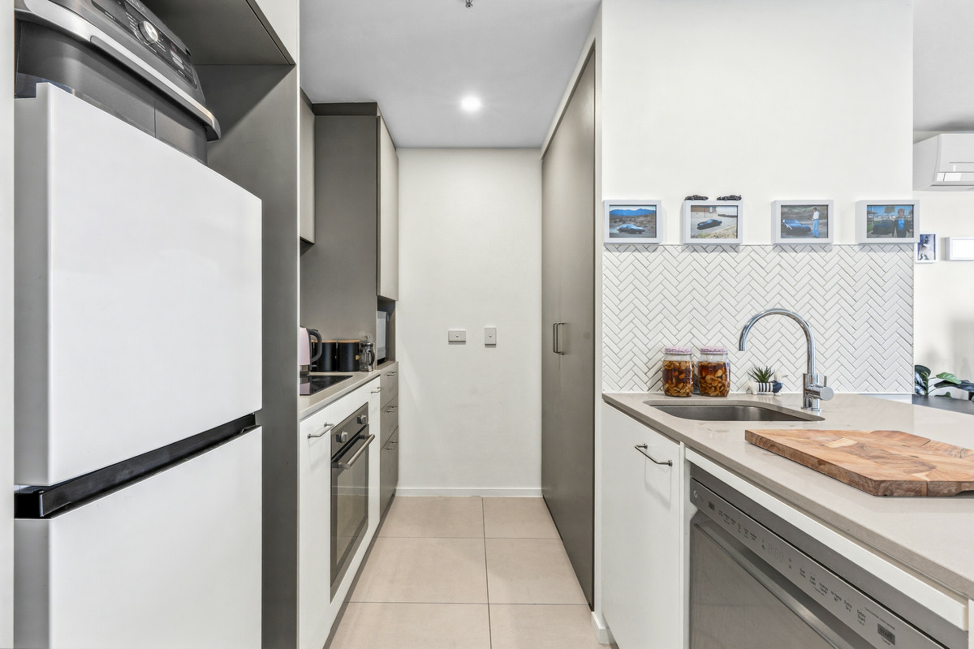 437/335 Anketell Street — photo 4 of 12