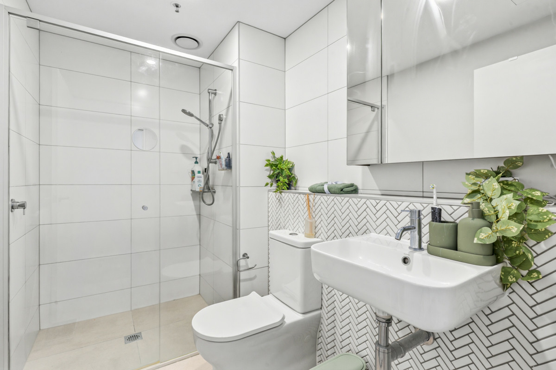 437/335 Anketell Street — photo 6 of 12