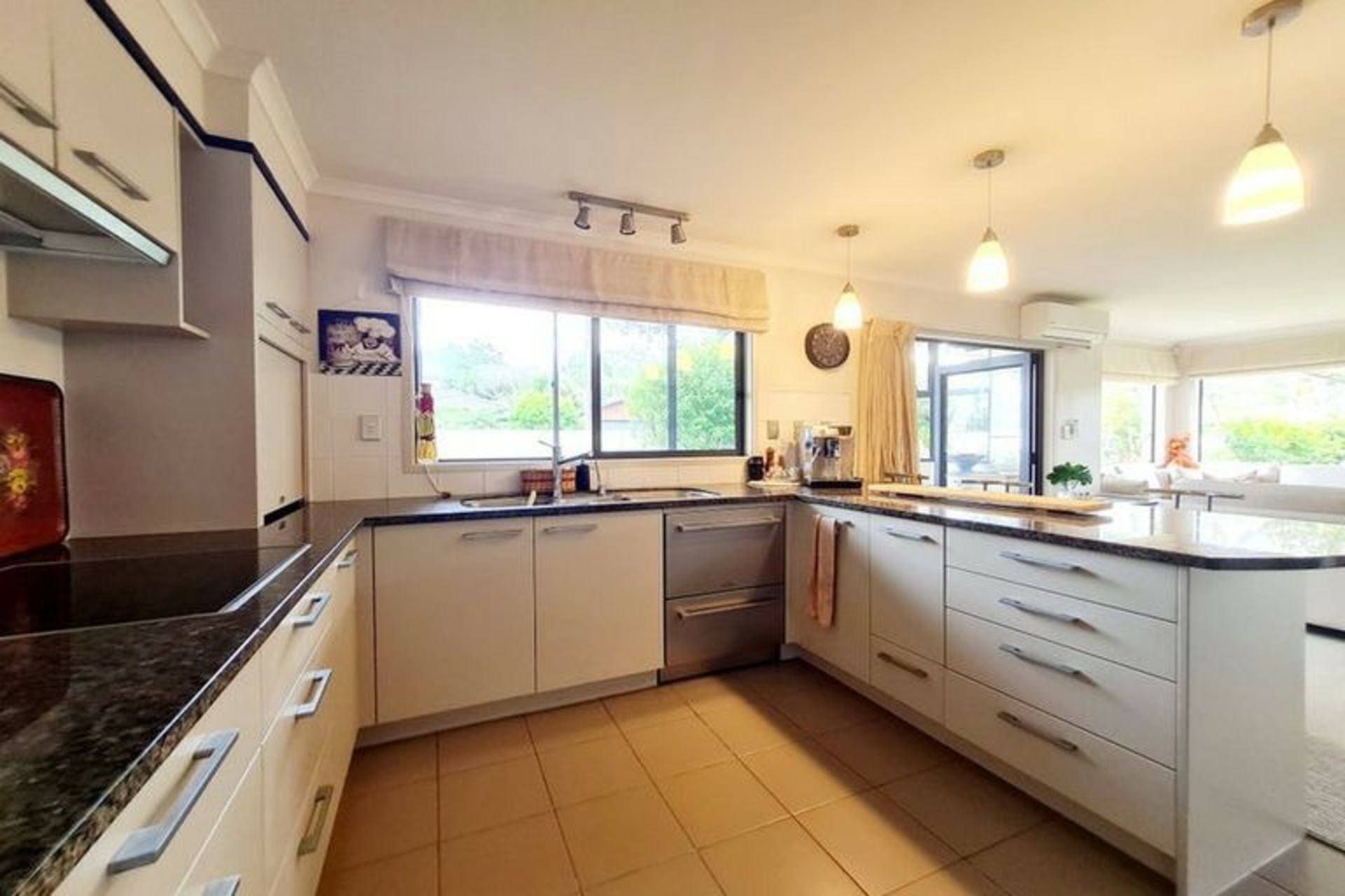 A/15 Puriri Ave, OREWA