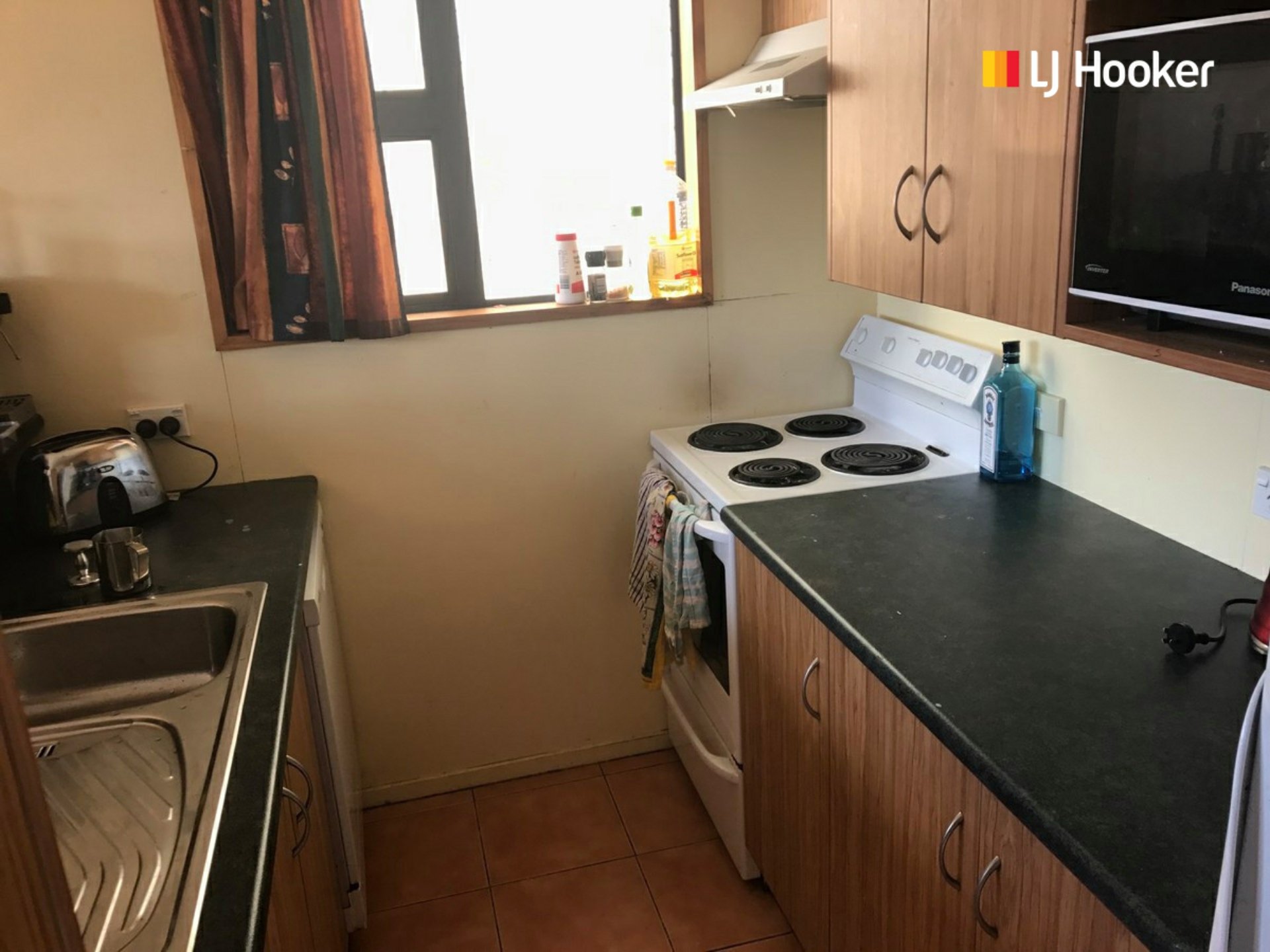 156 Albany Street, NORTH DUNEDIN