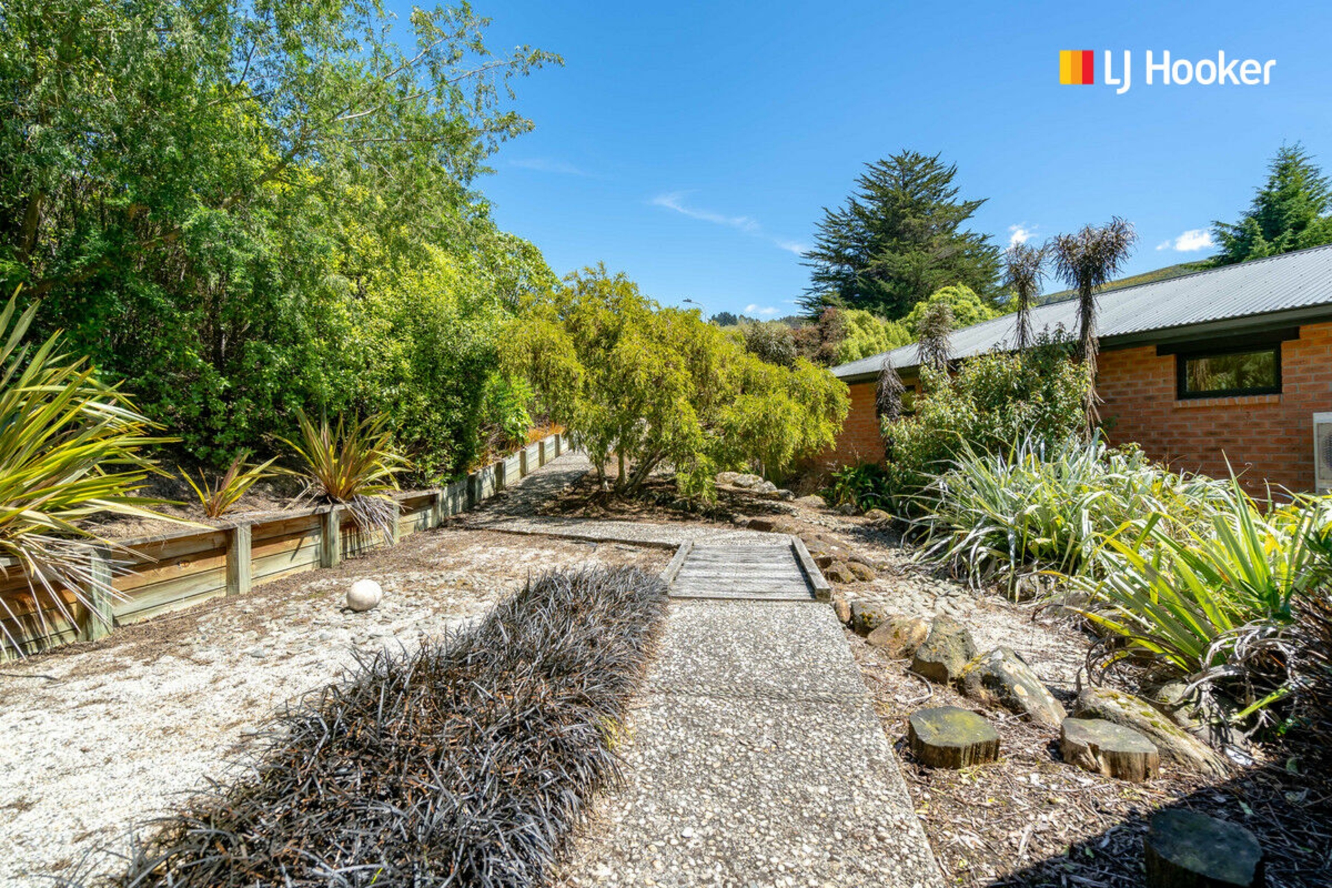 1 Joshua Place, HELENSBURGH