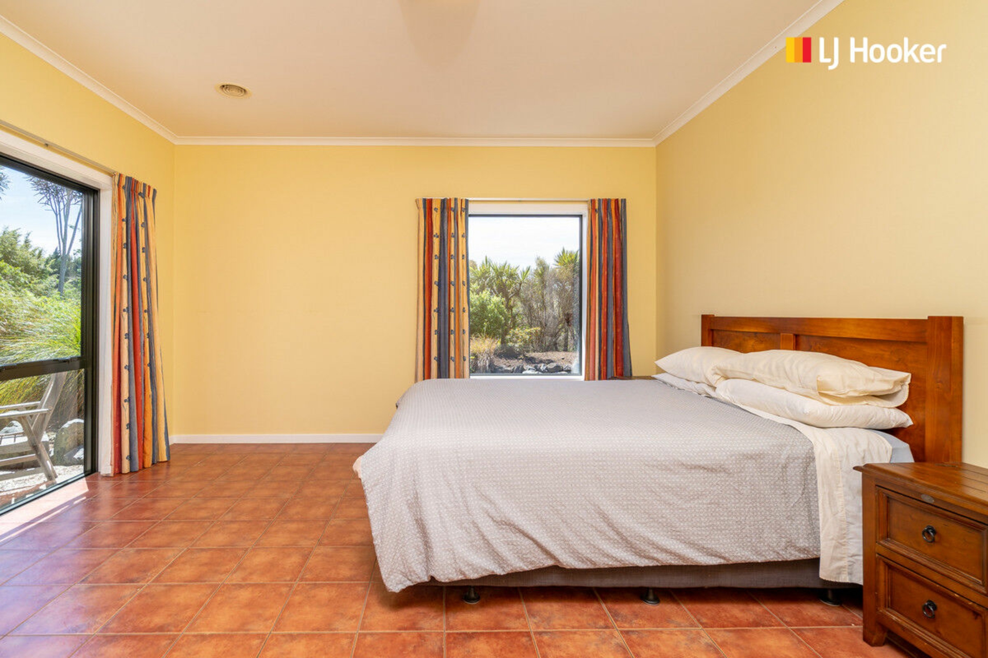 1 Joshua Place, HELENSBURGH