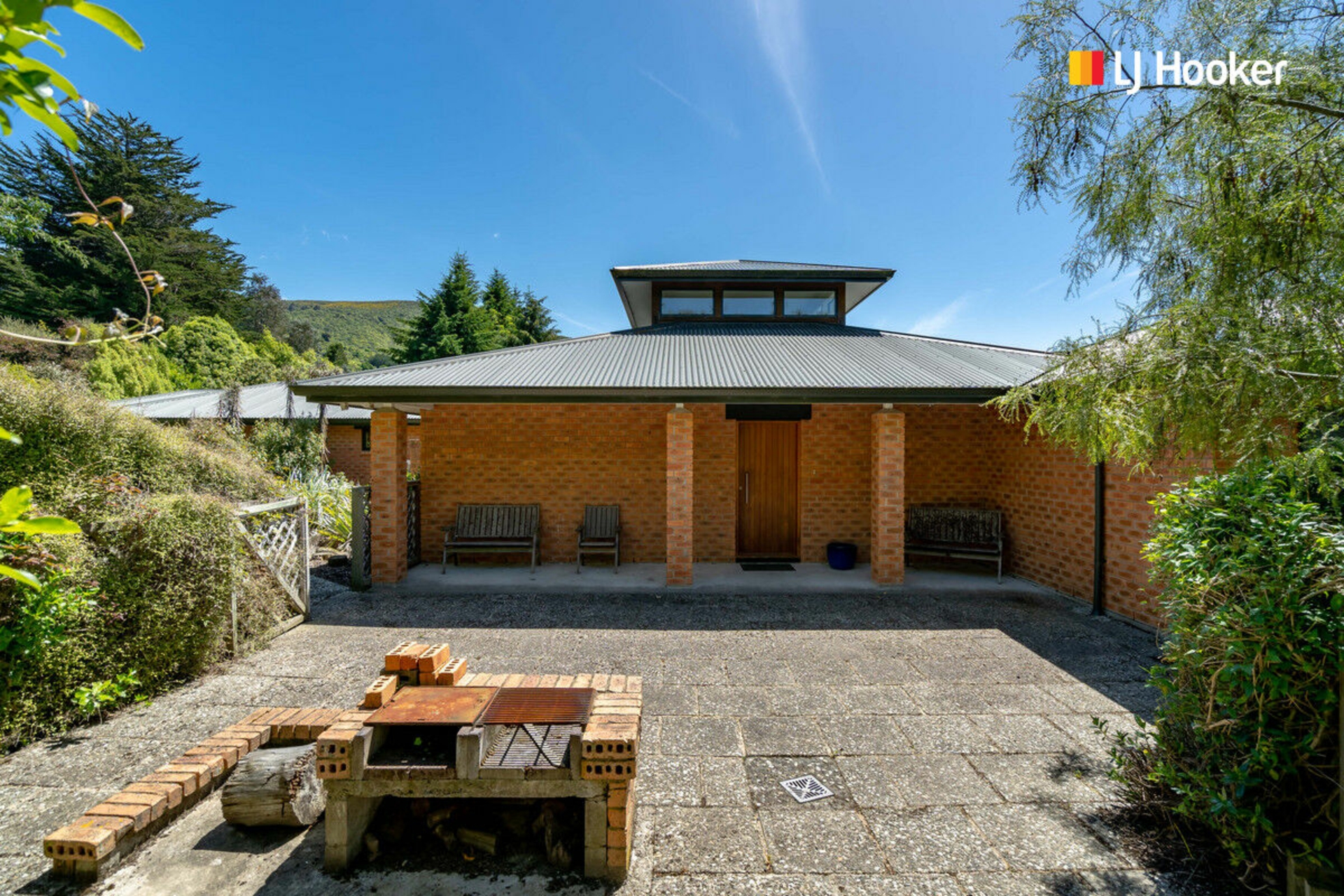 1 Joshua Place, HELENSBURGH