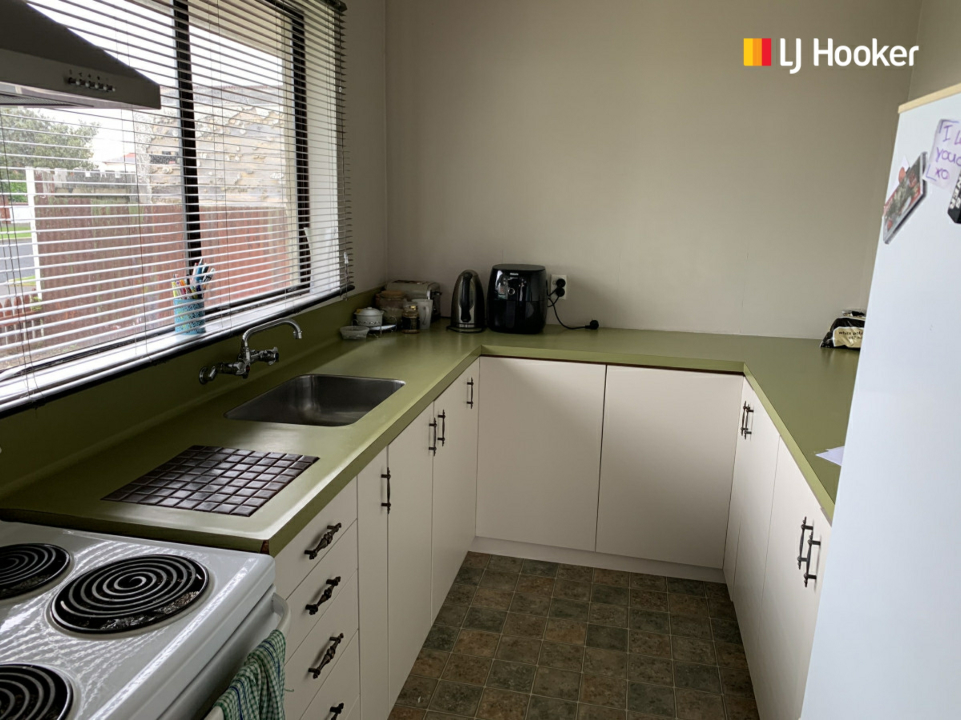 B/2 Bird Street, SAINT KILDA