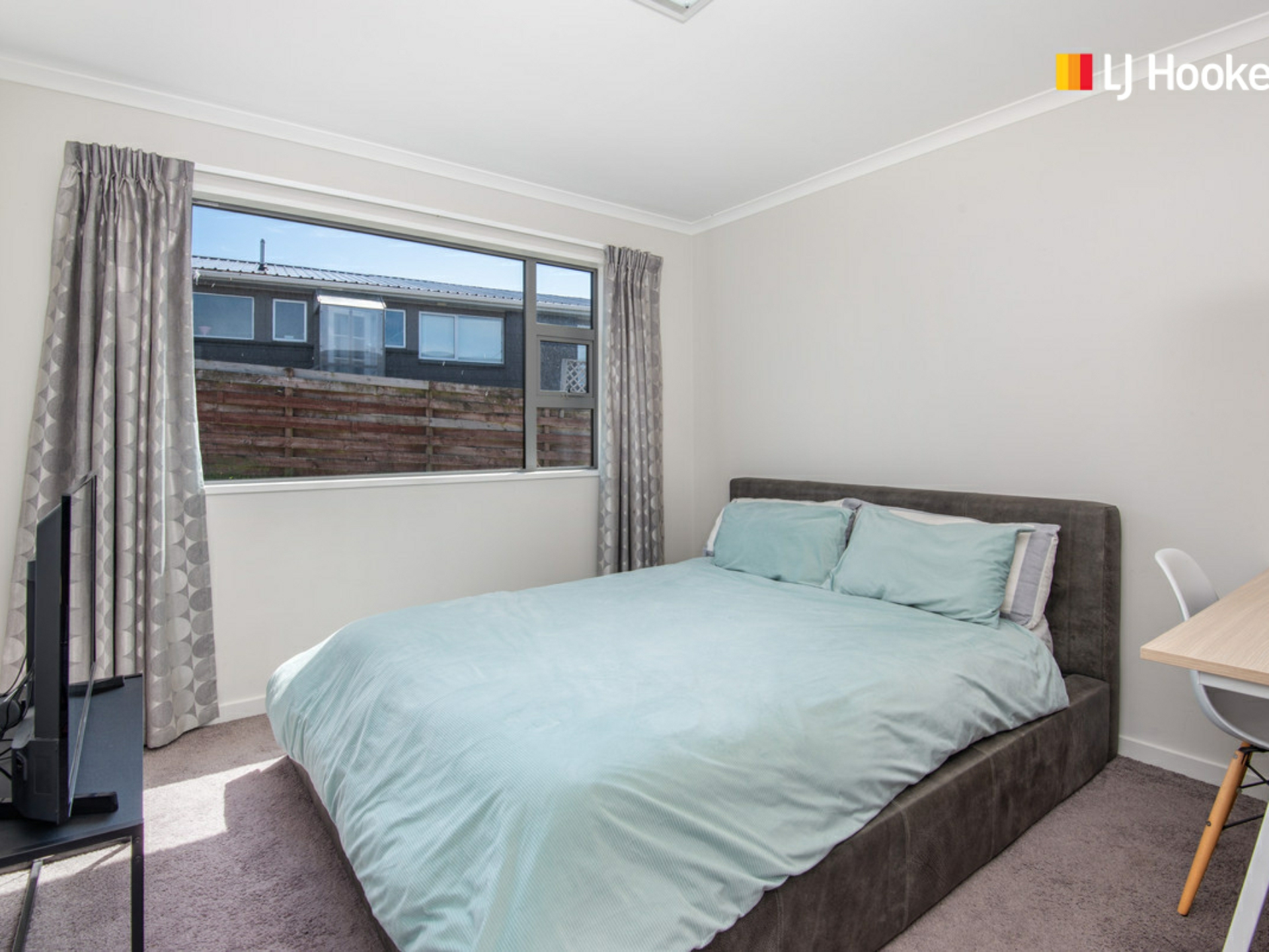B/4 Clayton Street, SAINT CLAIR
