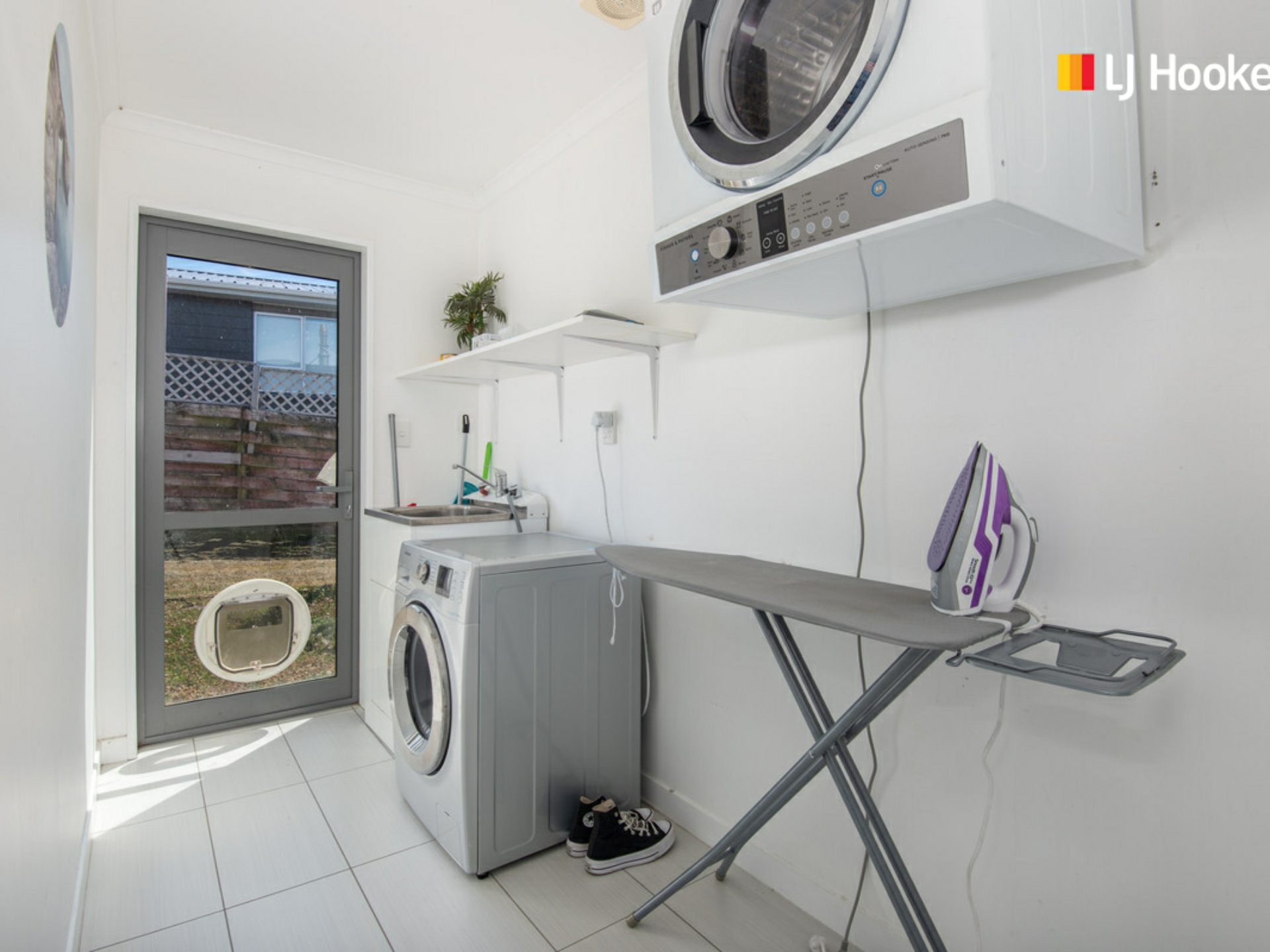 B/4 Clayton Street, SAINT CLAIR