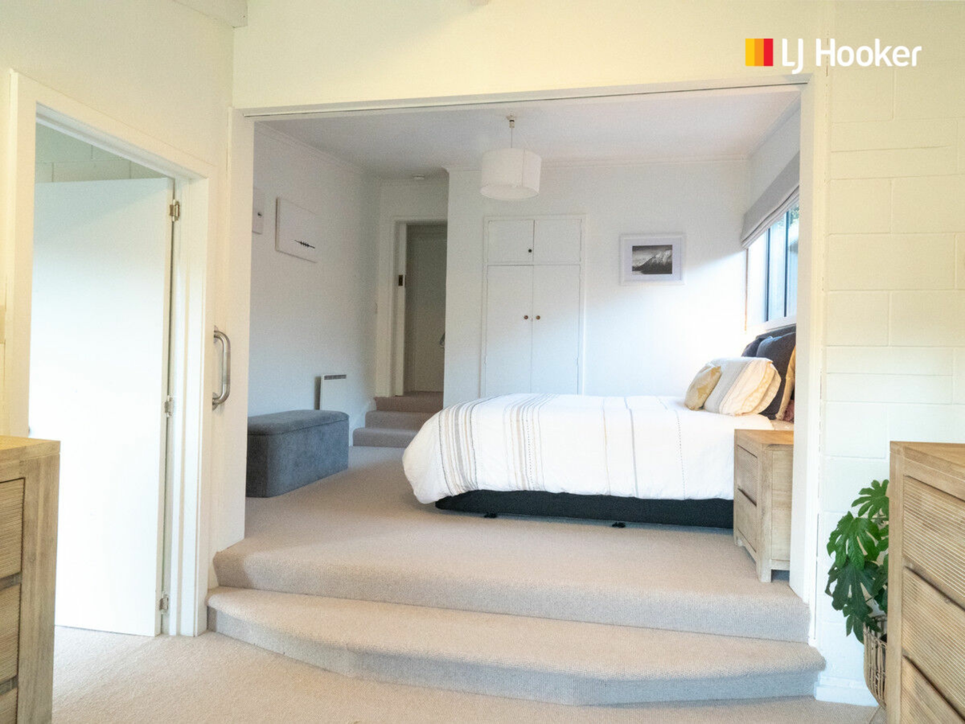 10 Heath Street, ANDERSONS BAY