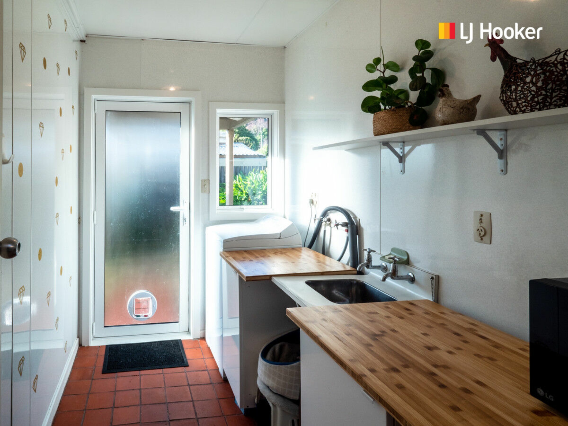 10 Heath Street, ANDERSONS BAY