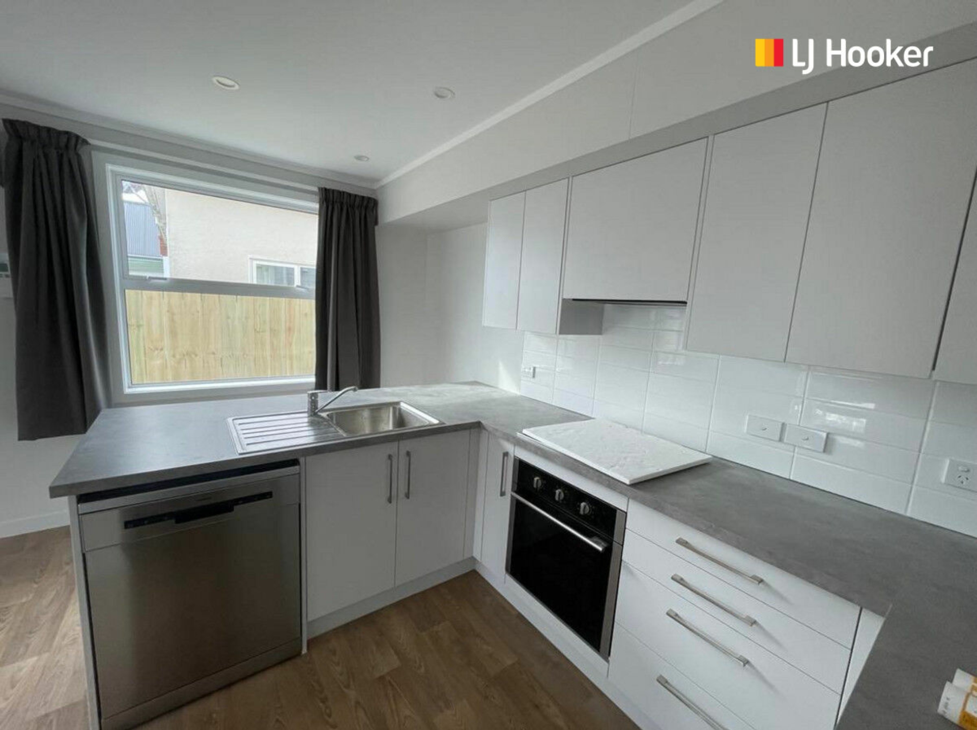 A/8 Agnew Street, NORTH DUNEDIN