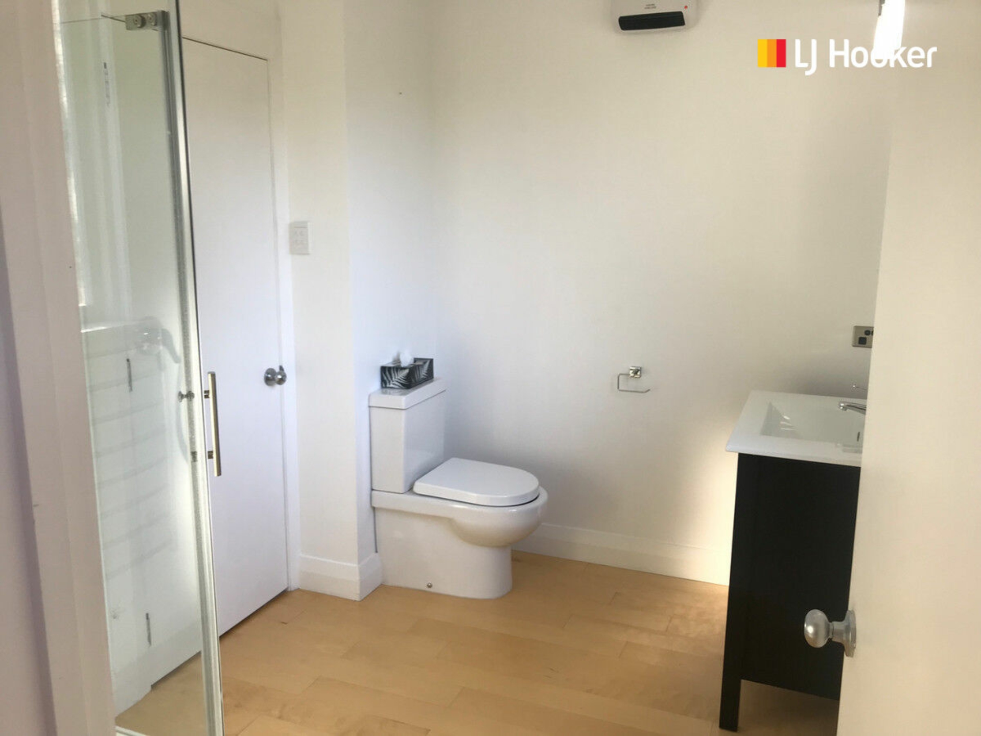 8 Ross Street, ROSLYN