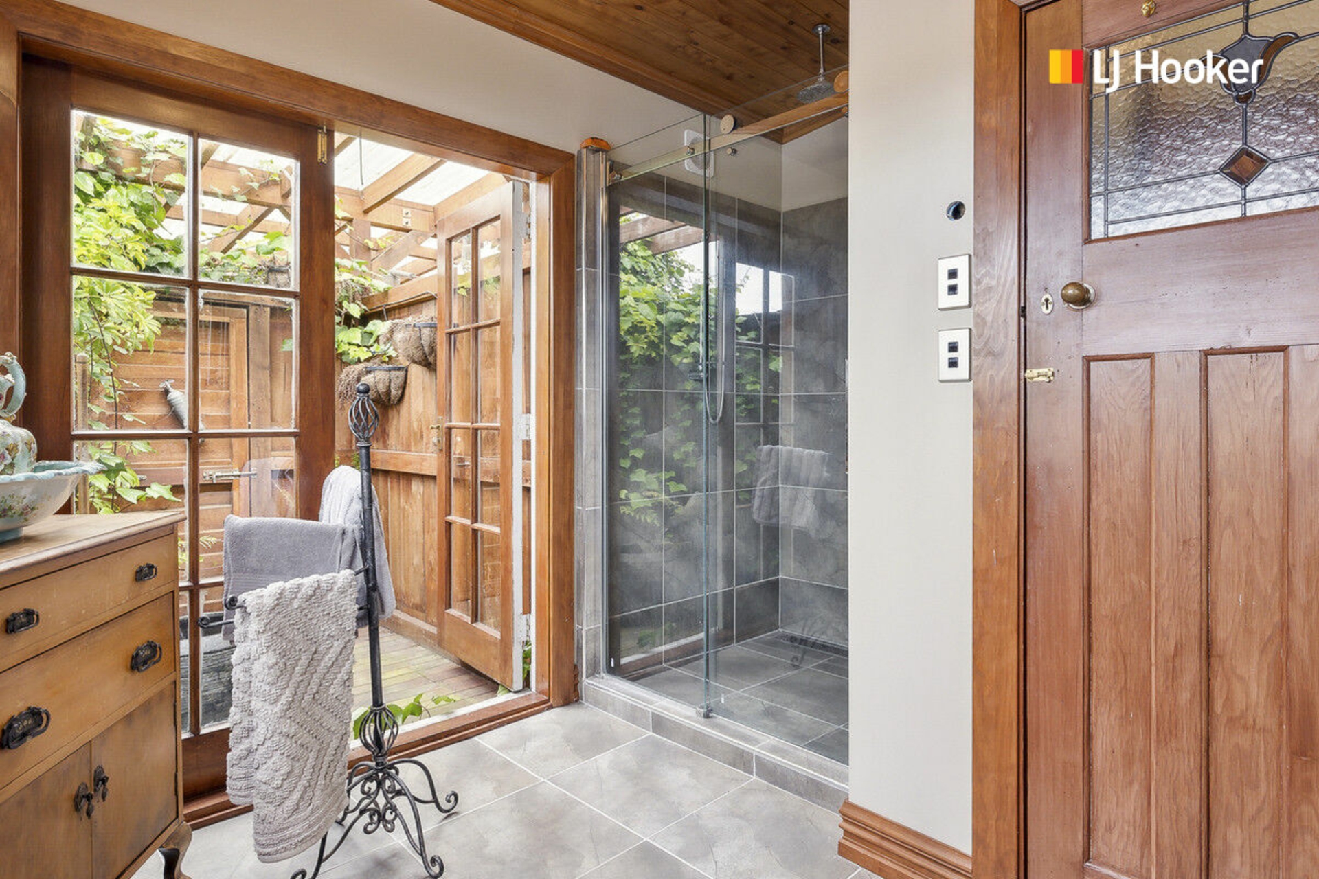 14 Grove Street, SAINT KILDA