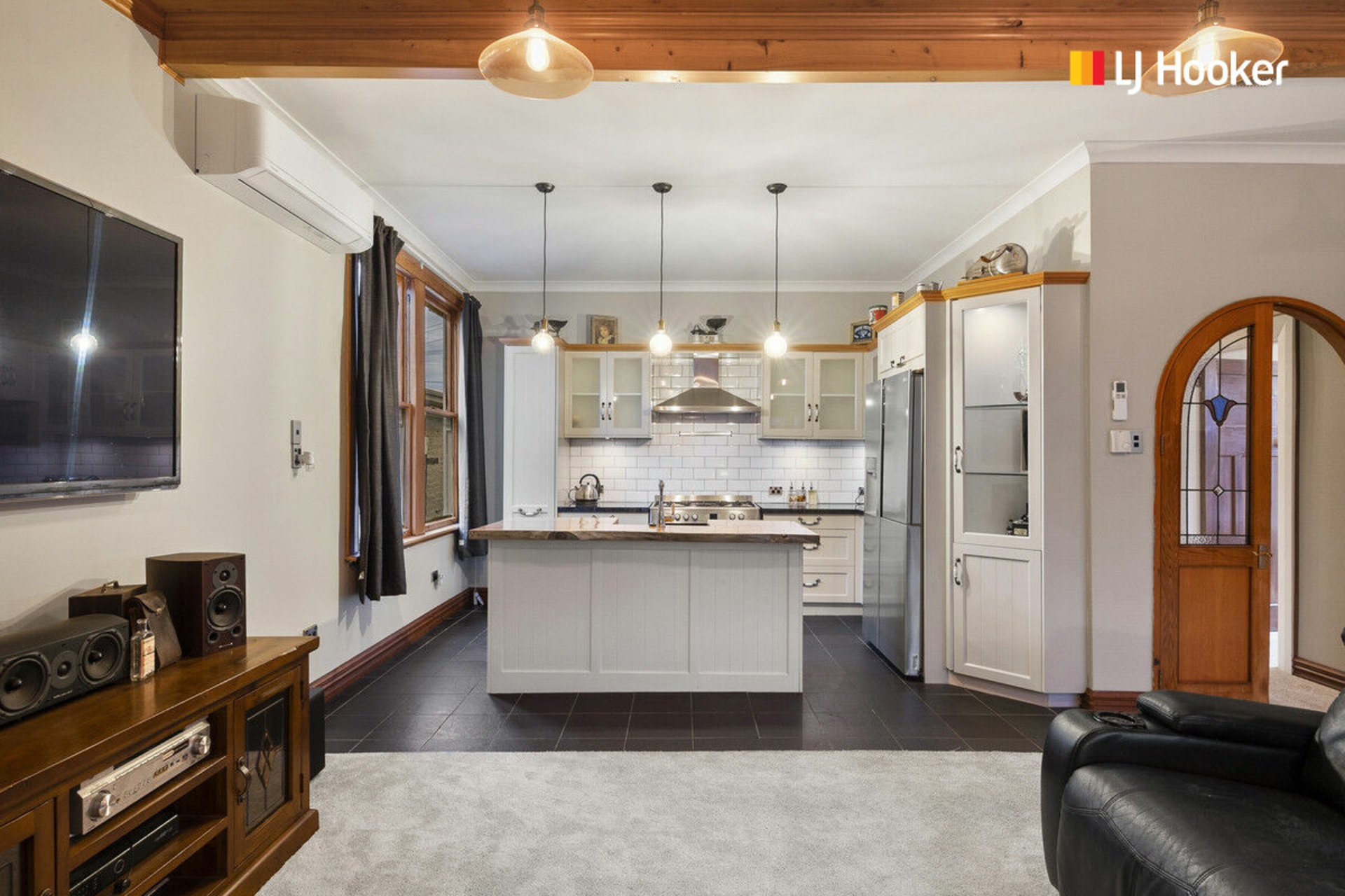14 Grove Street, SAINT KILDA