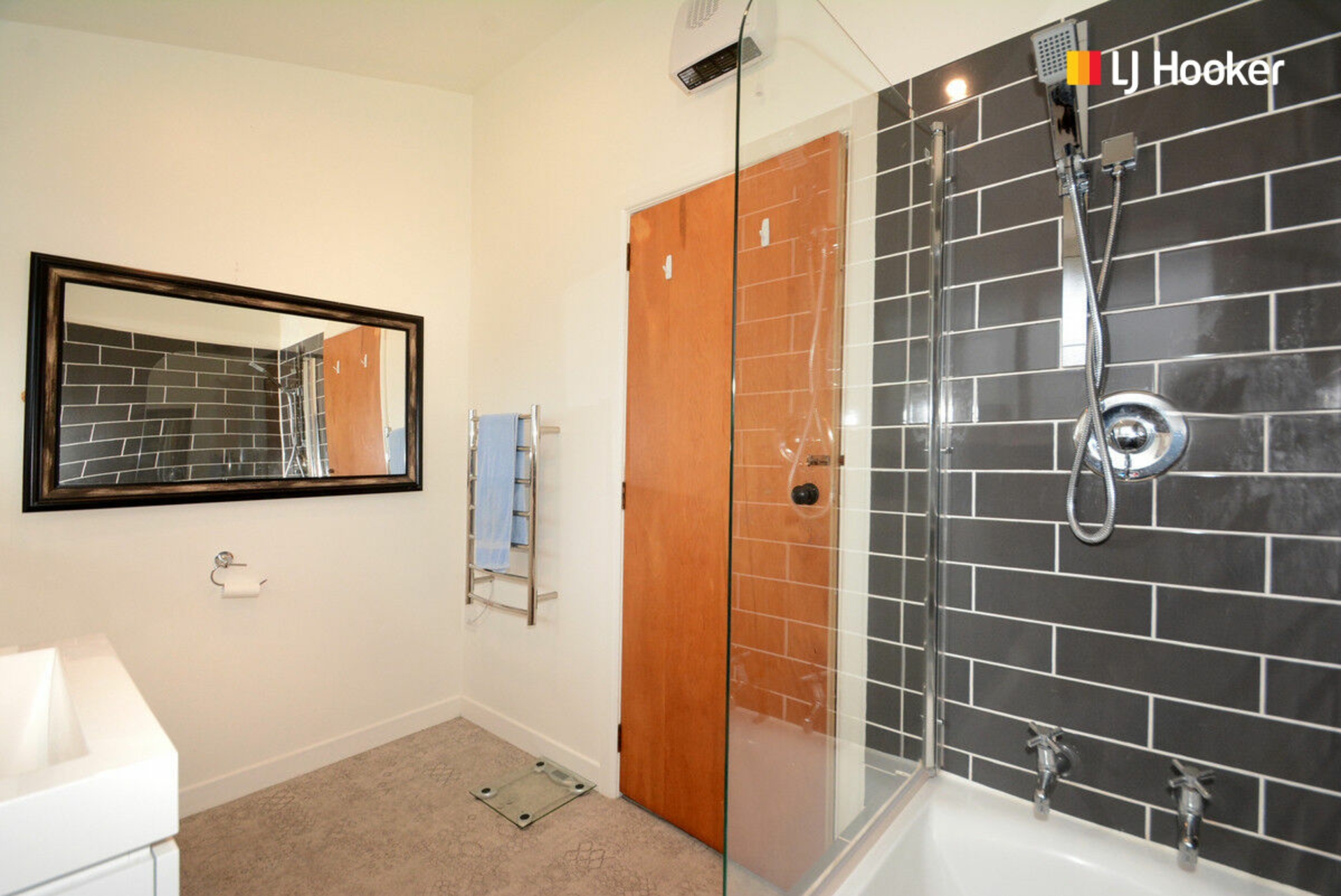 24 Lock Street, SAINT CLAIR