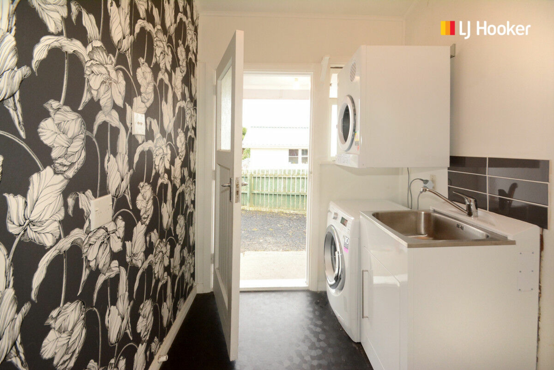 24 Lock Street, SAINT CLAIR