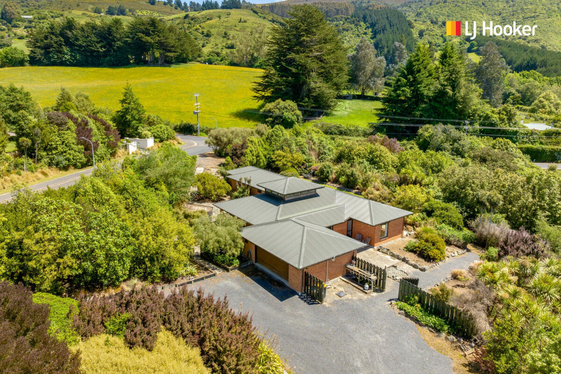 1 Joshua Place, HELENSBURGH