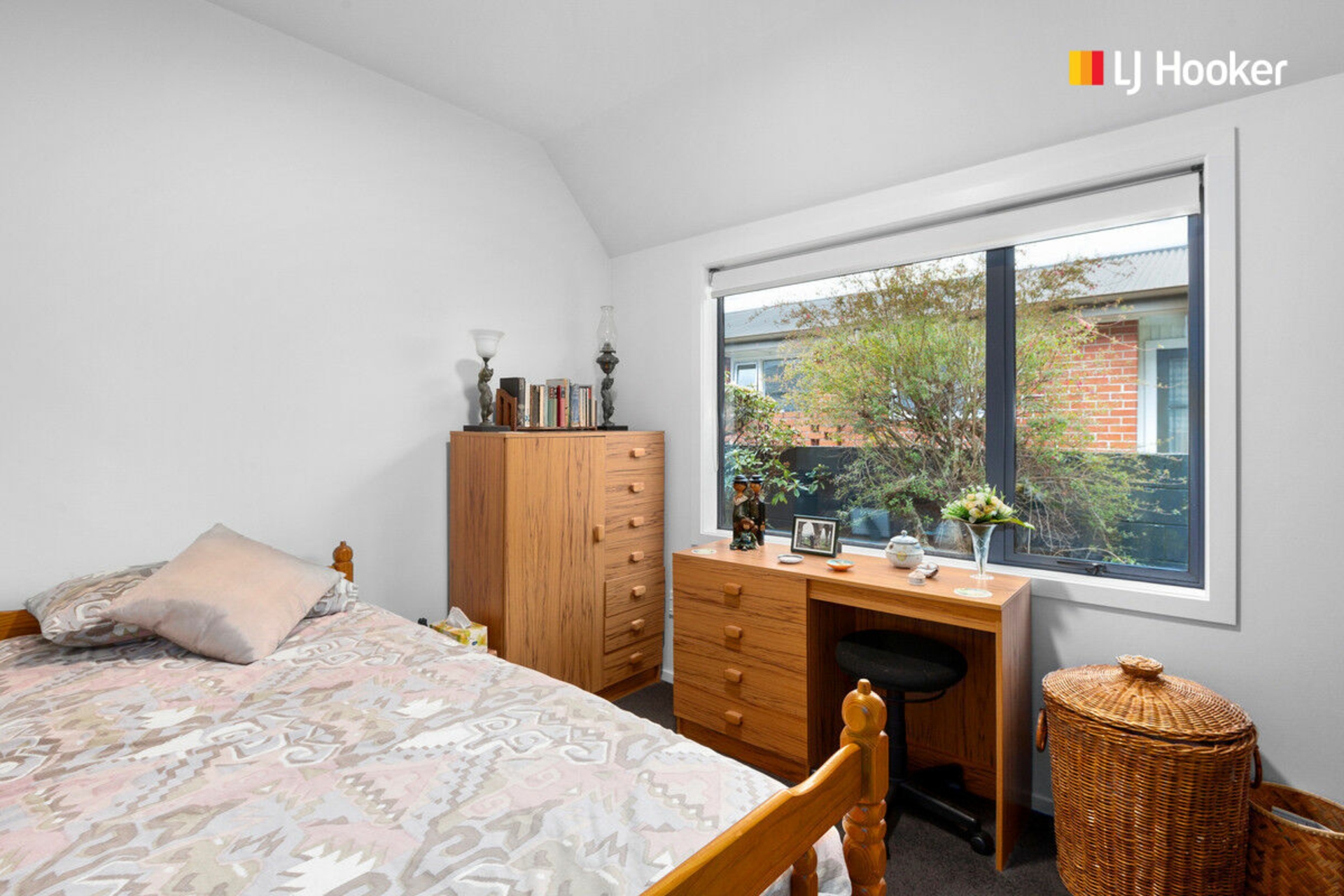 82 Bay View Road, SAINT KILDA