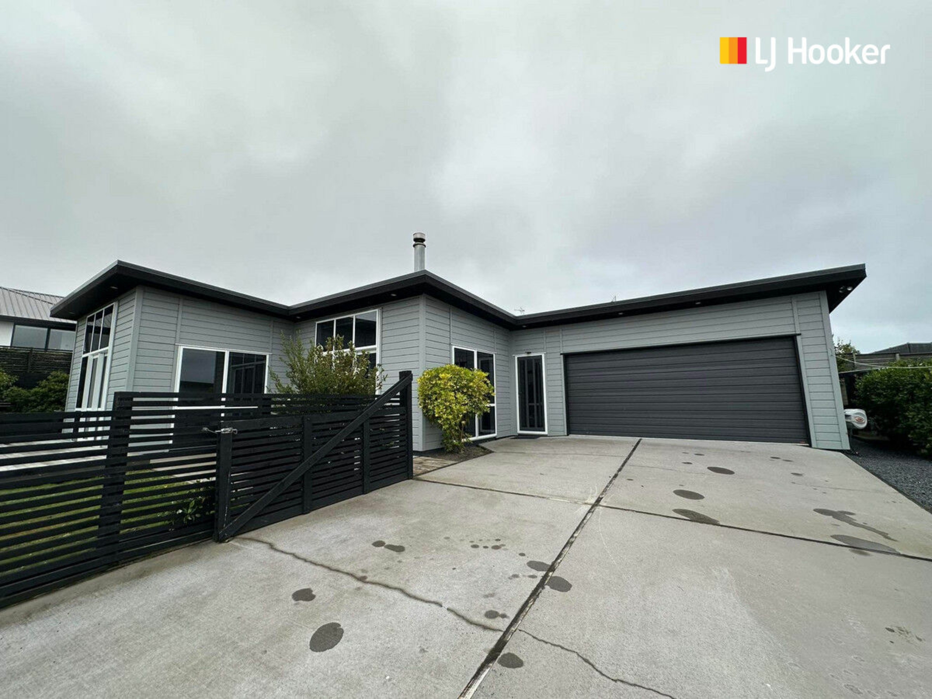 12 Catalina Lane, WALDRONVILLE