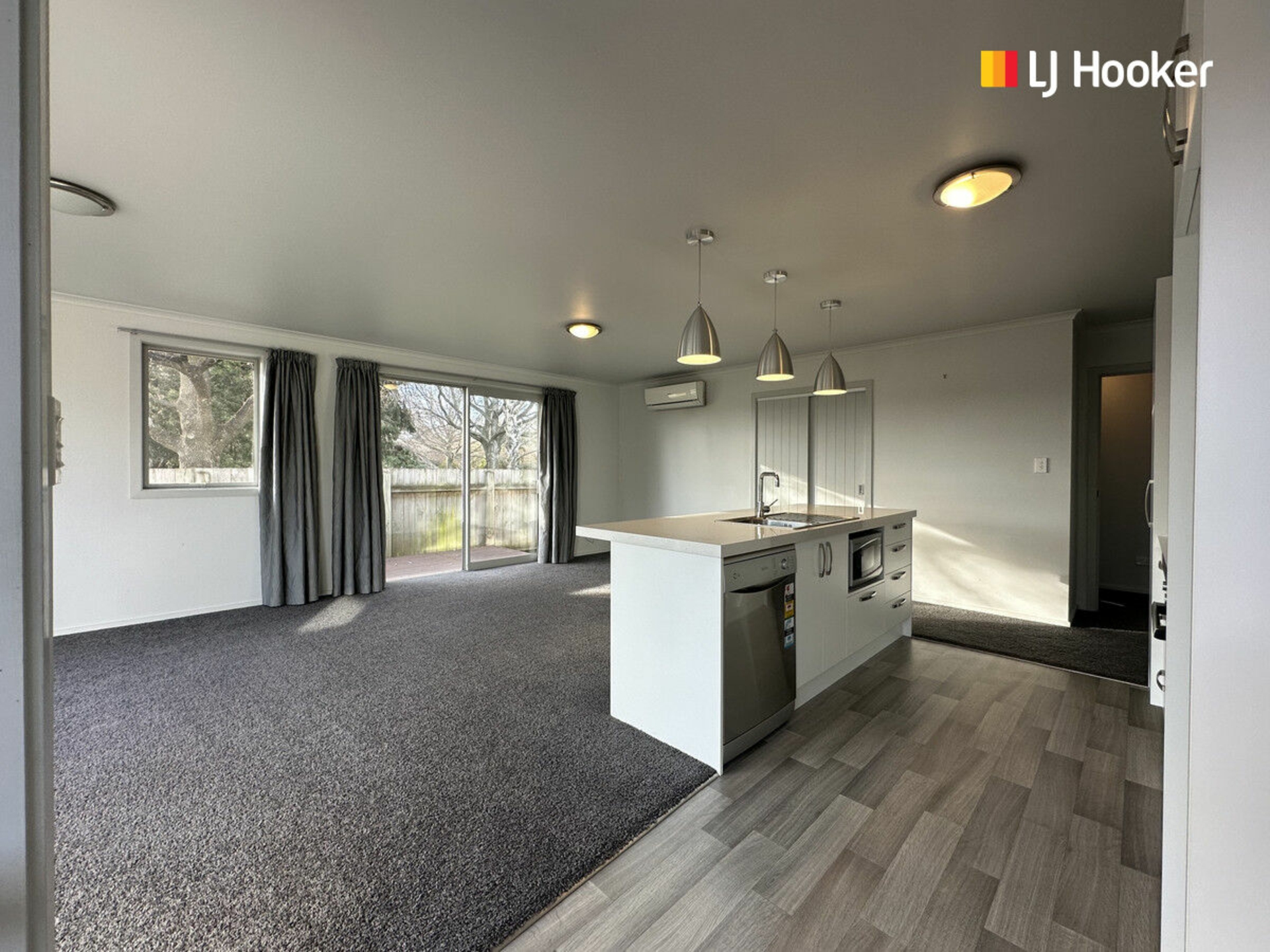 B/183 Gordon Road, Mosgiel