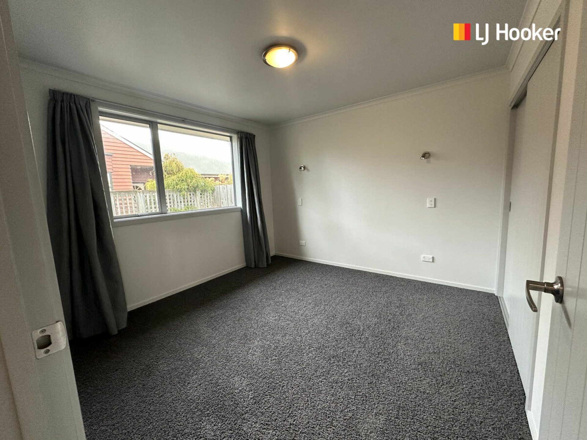 B/183 Gordon Road, Mosgiel