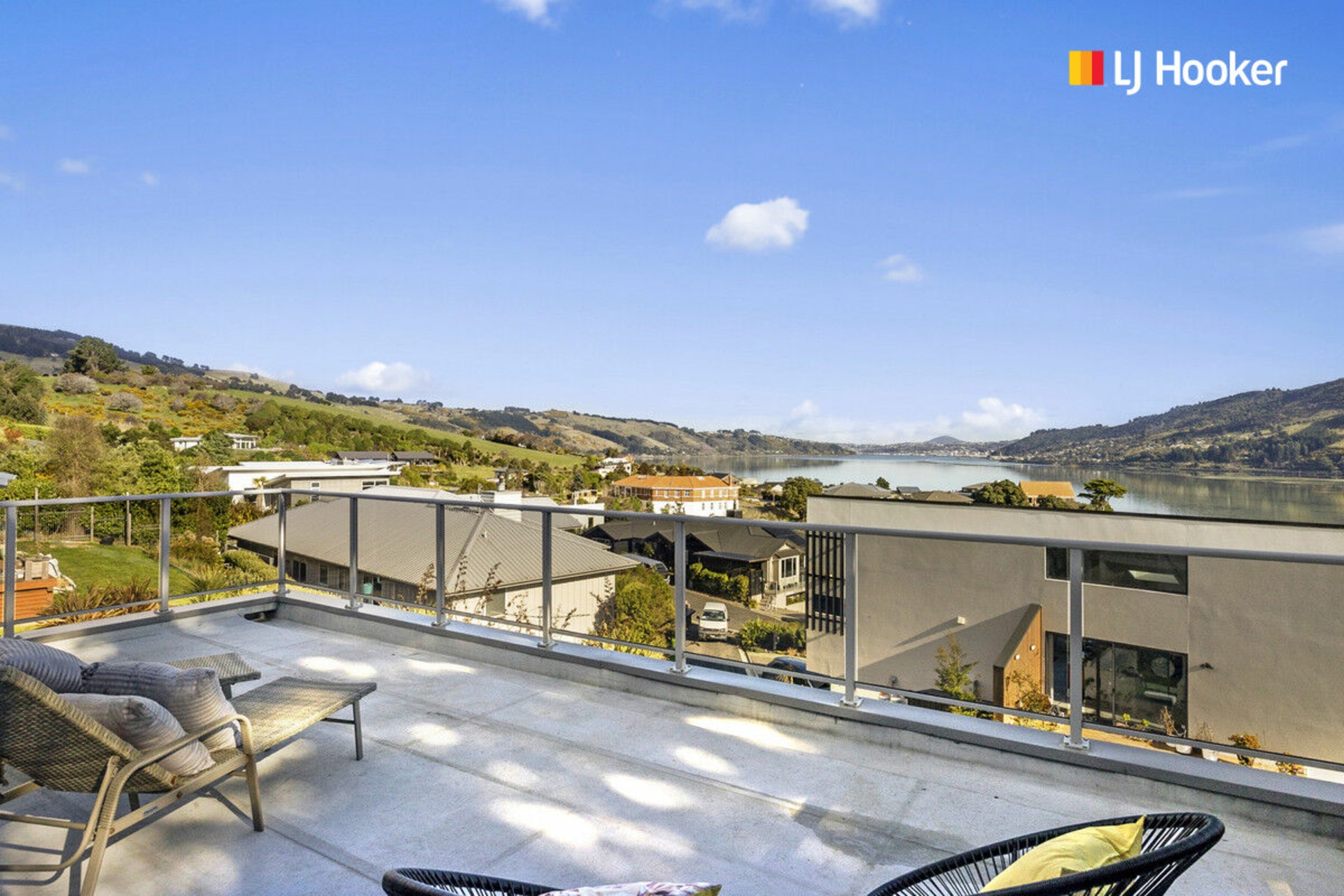 102 Mission Cove, COMPANY BAY