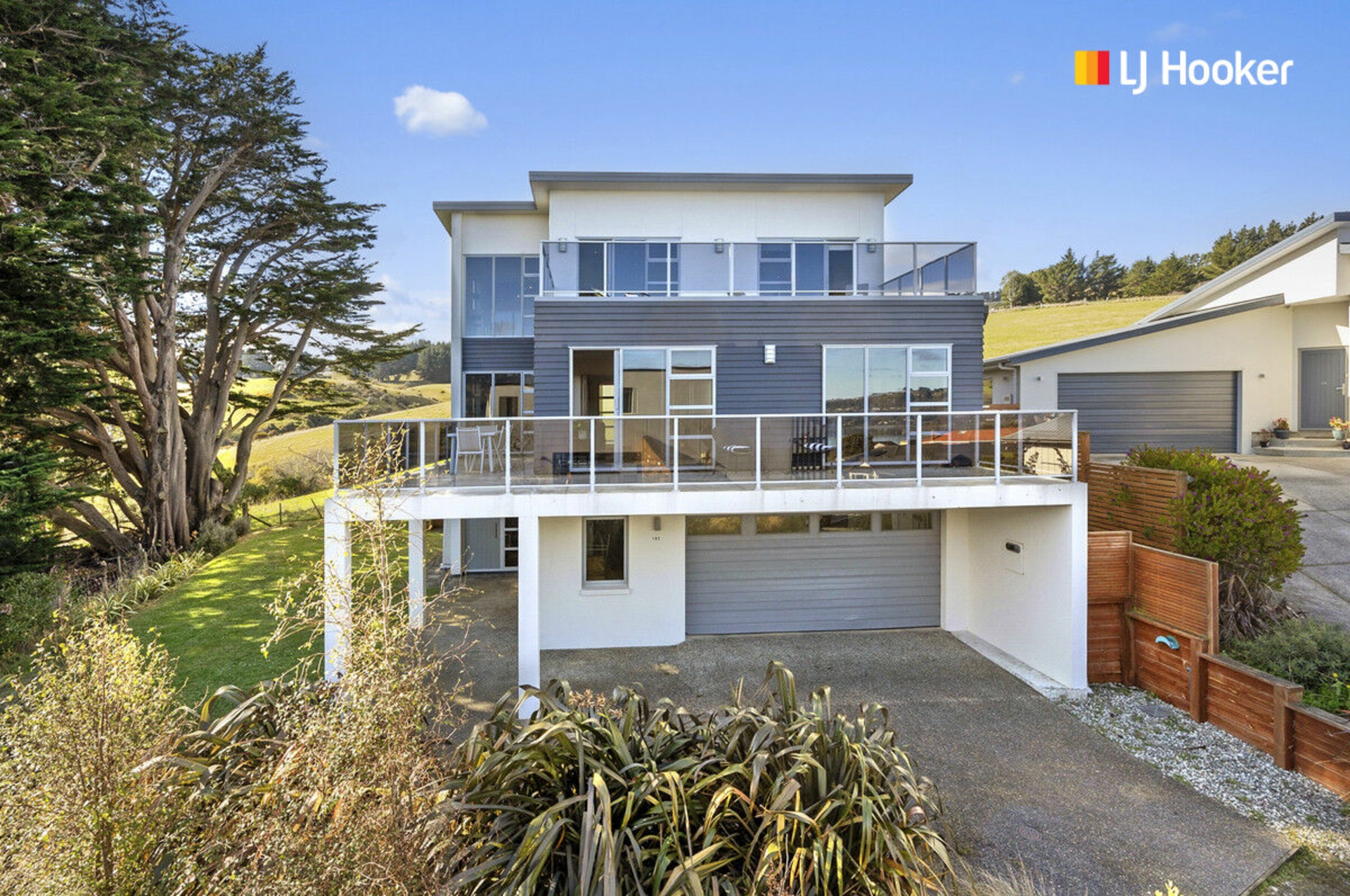102 Mission Cove, COMPANY BAY