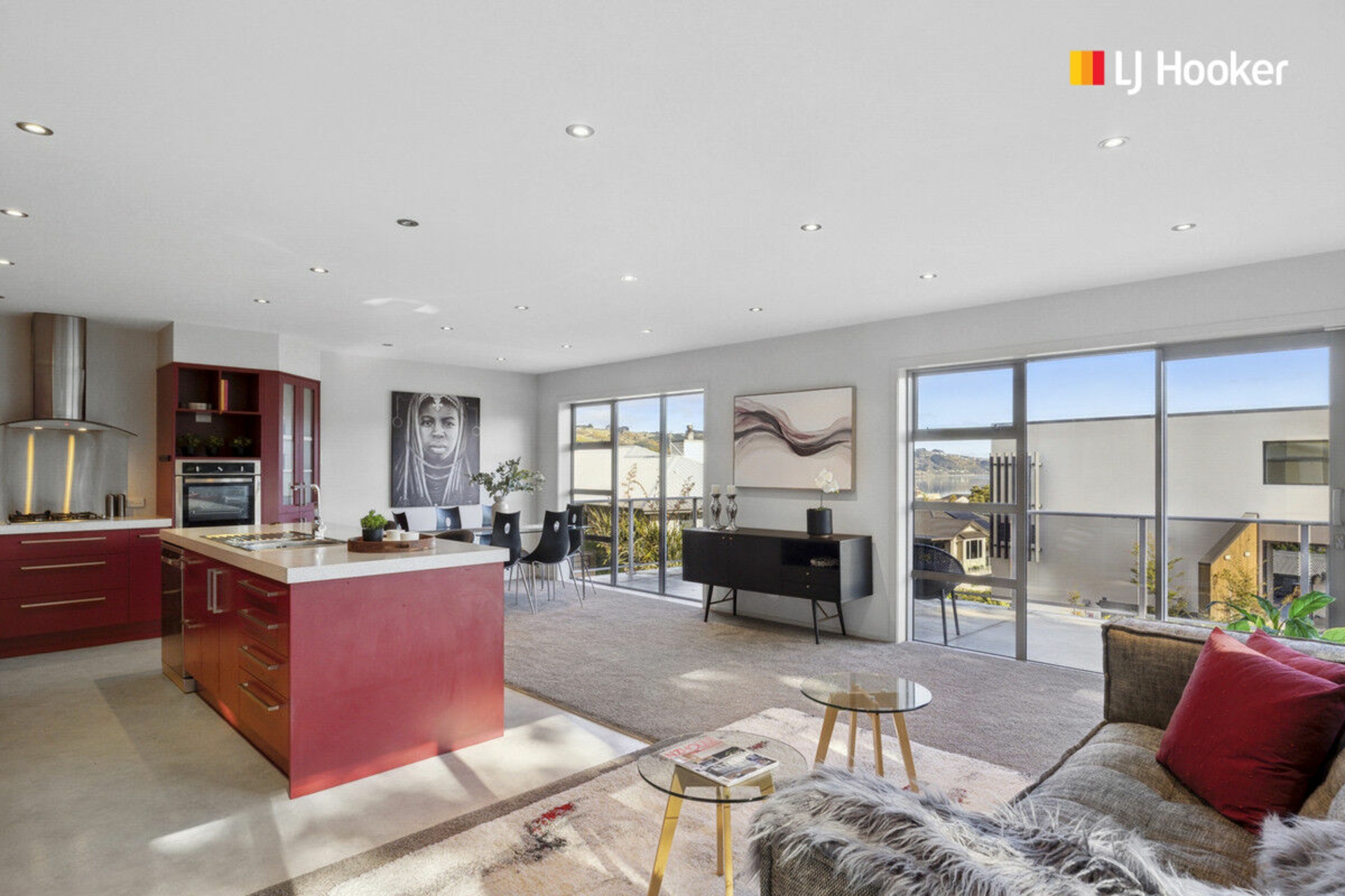 102 Mission Cove, COMPANY BAY