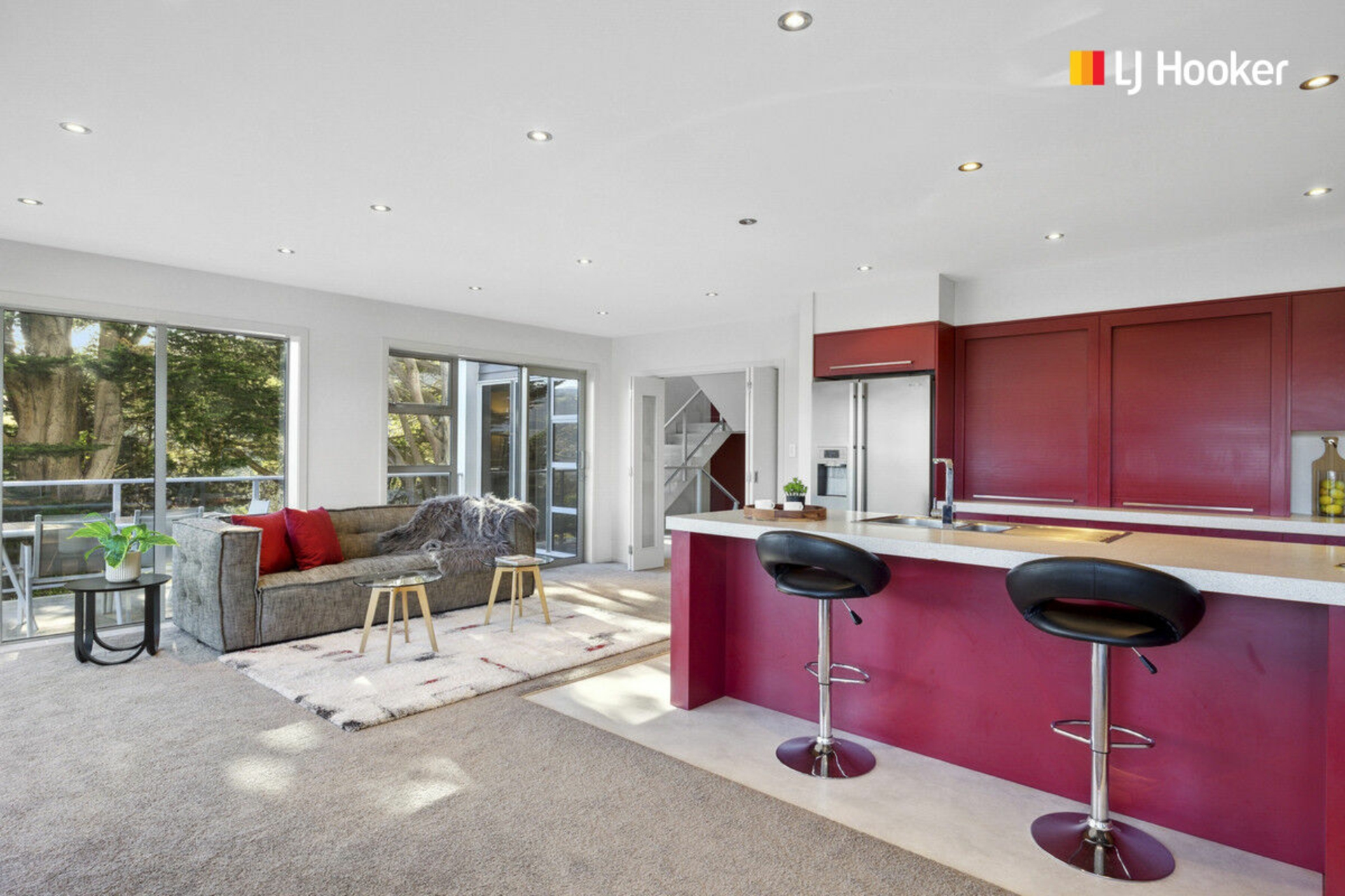 102 Mission Cove, COMPANY BAY