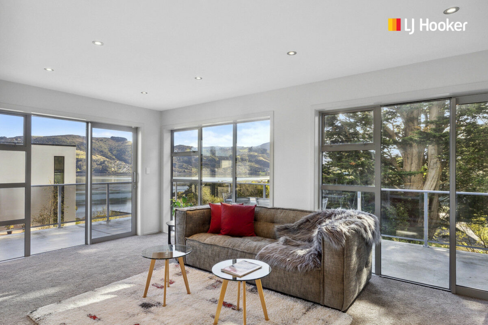 102 Mission Cove, COMPANY BAY