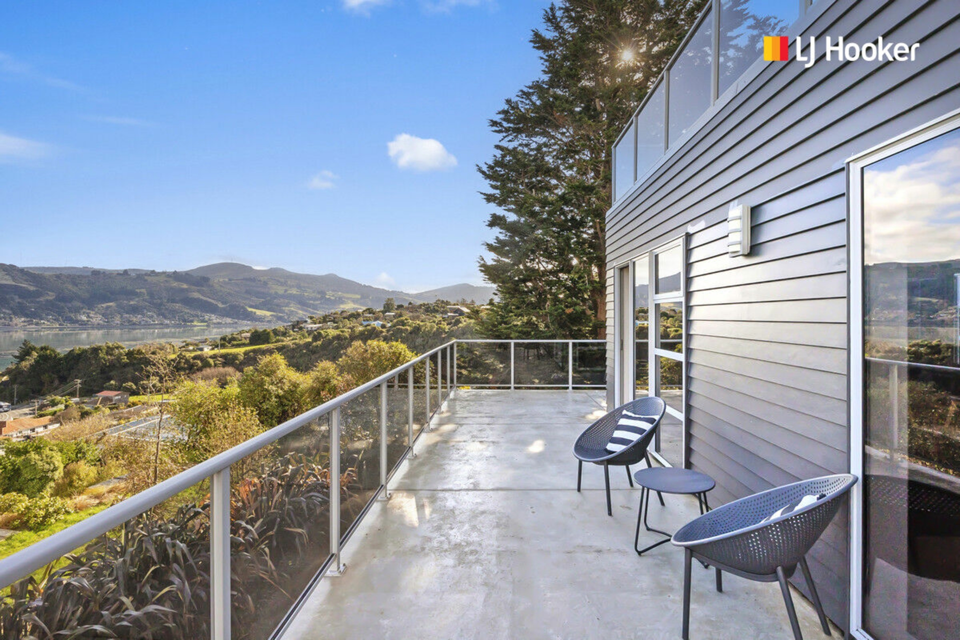 102 Mission Cove, COMPANY BAY