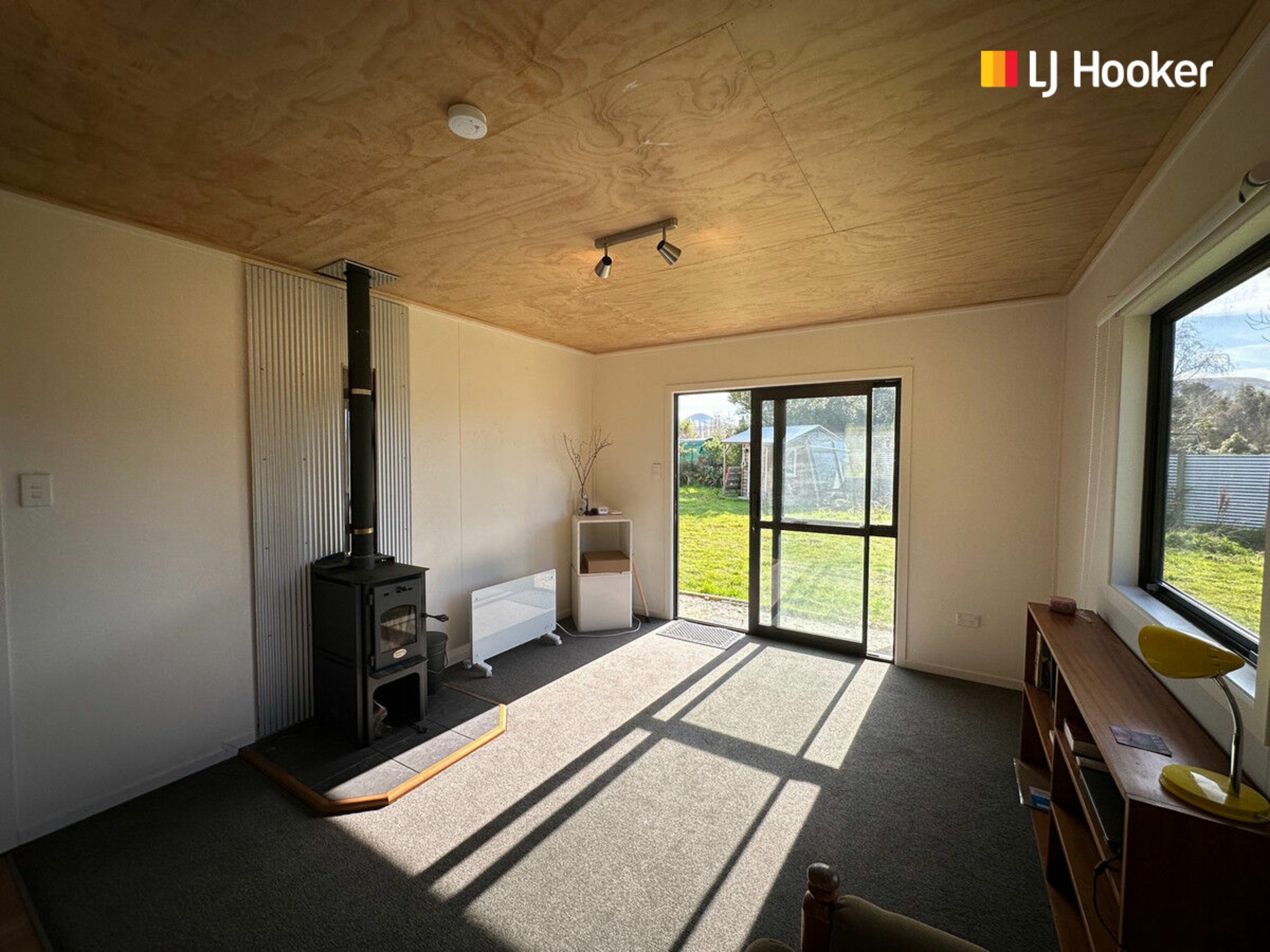 6 Kennard Crescent, KARITANE