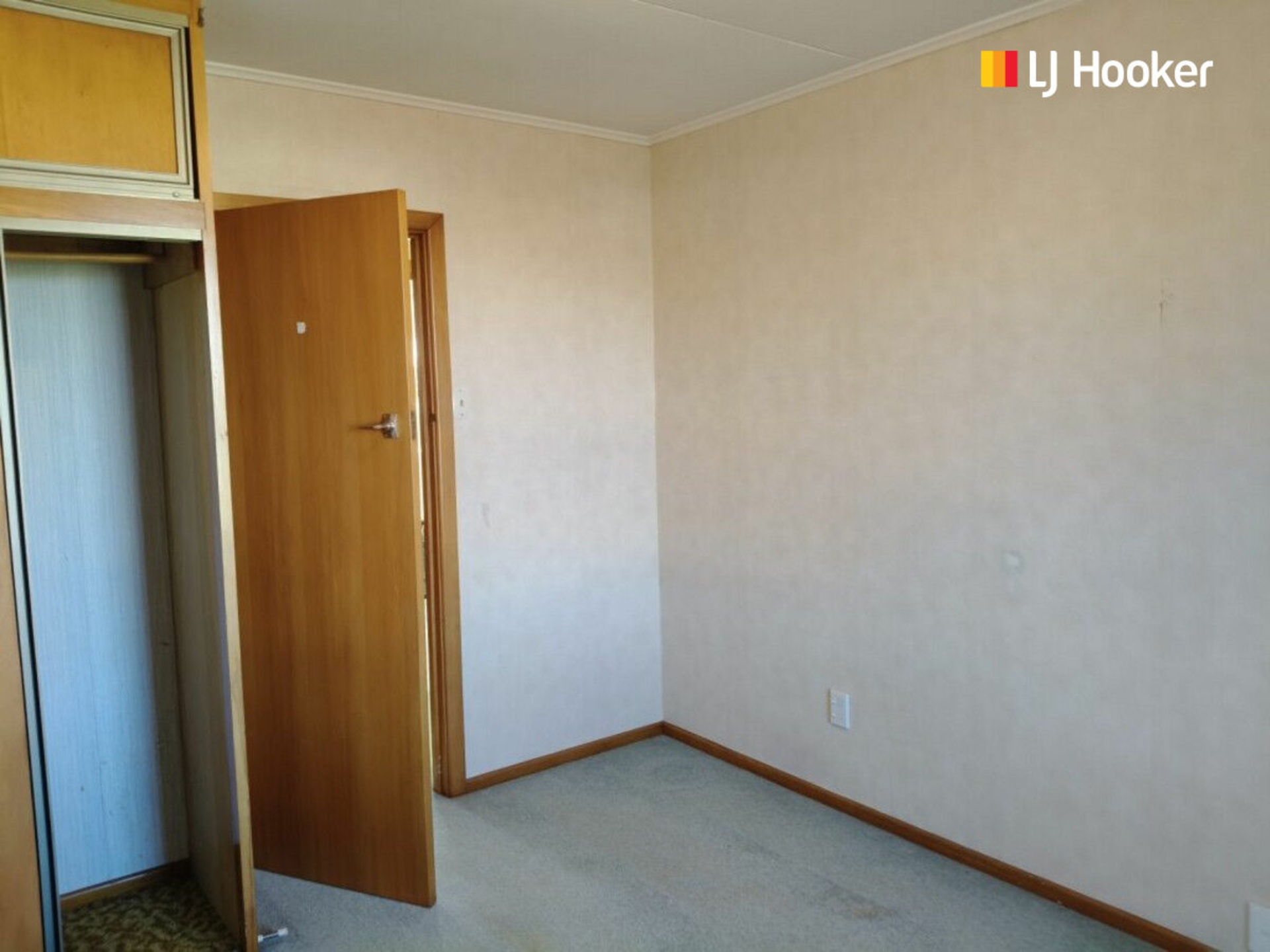 13 Duff Place, MOSGIEL