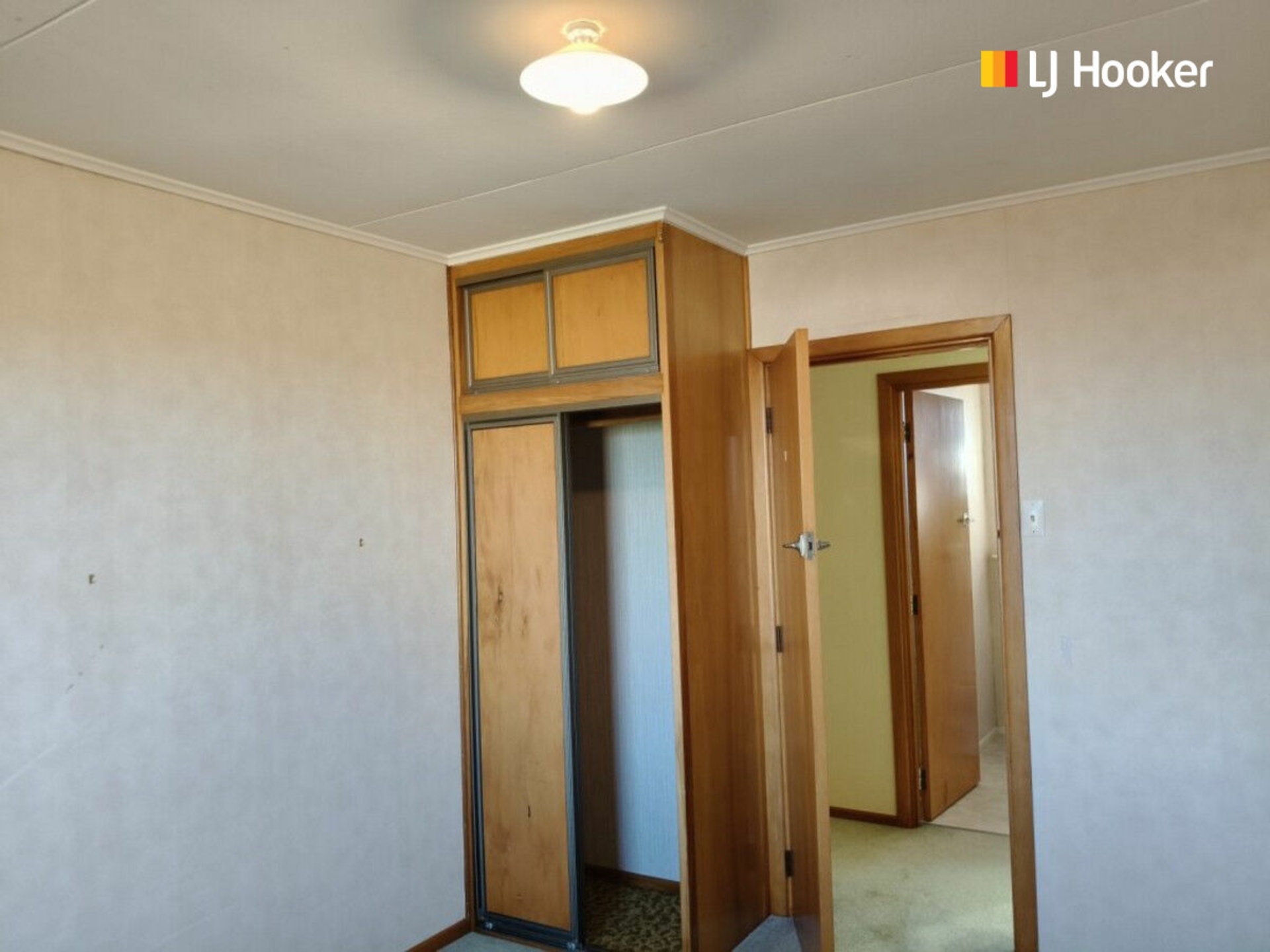 13 Duff Place, MOSGIEL