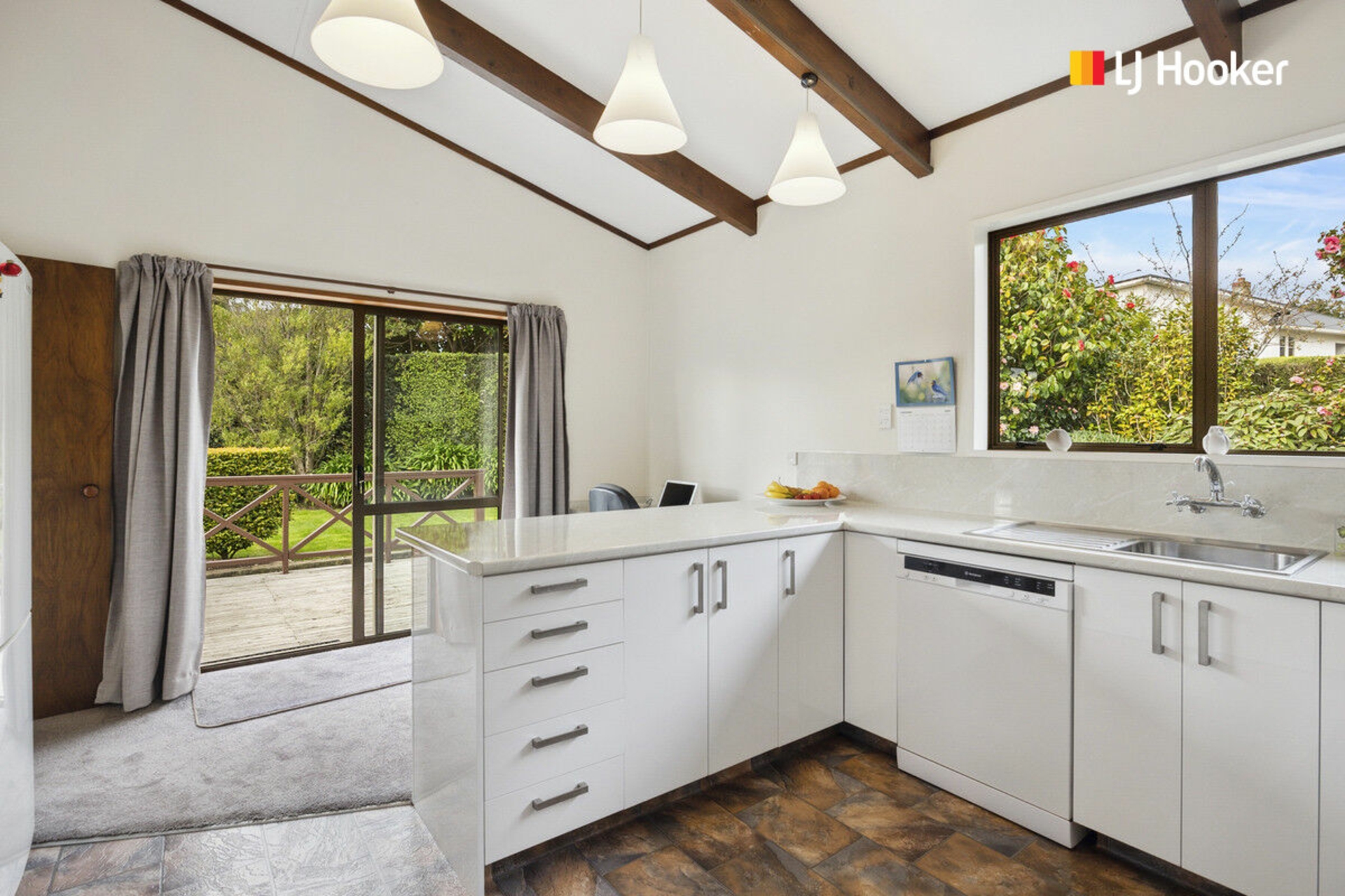 93 Highcliff Road, ANDERSONS BAY