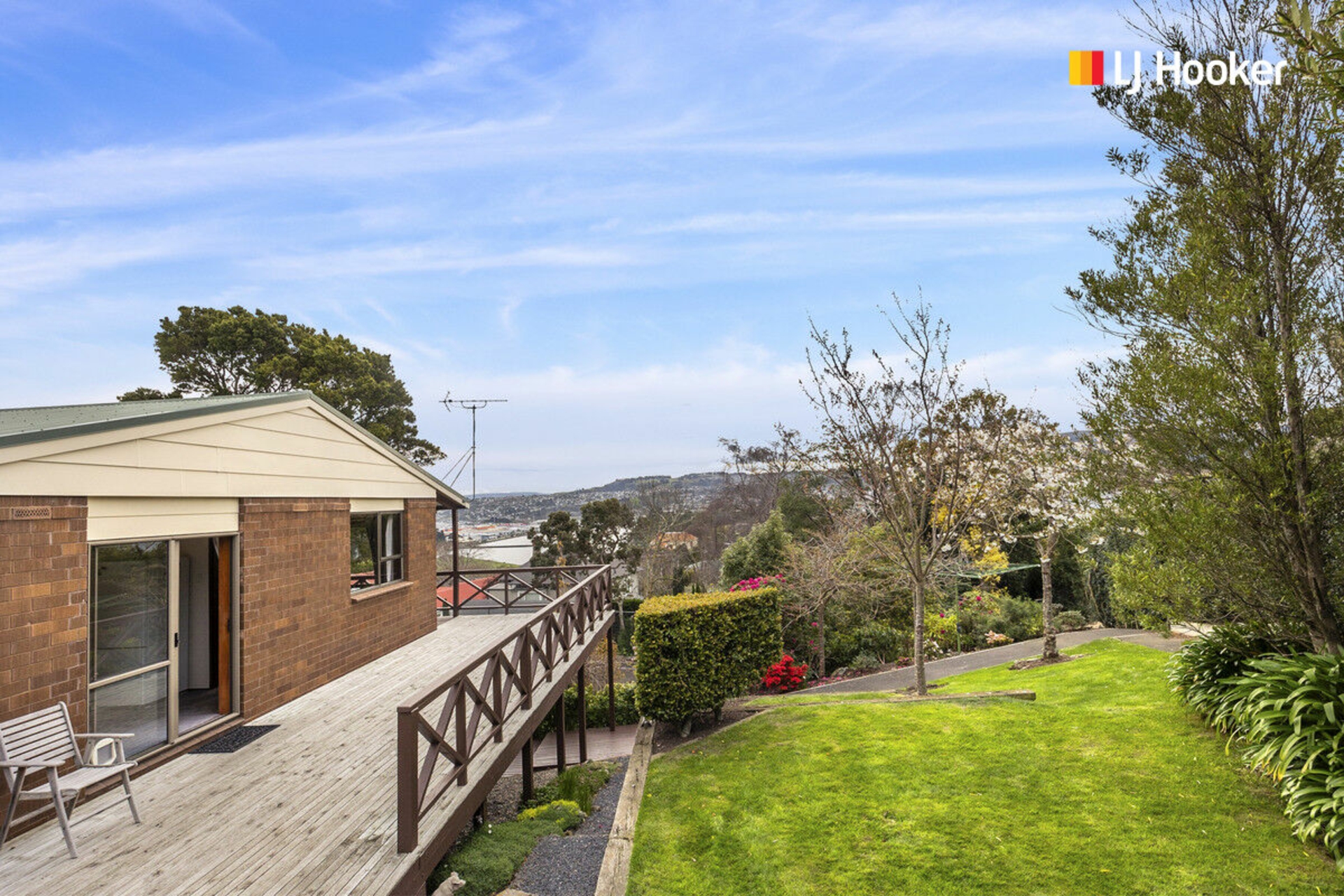 93 Highcliff Road, ANDERSONS BAY