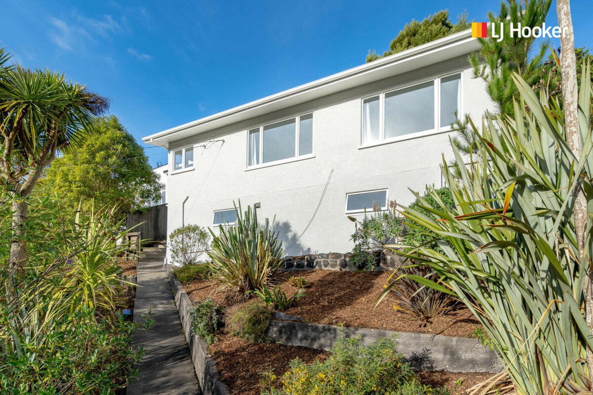 464 North Road, NORTH EAST VALLEY