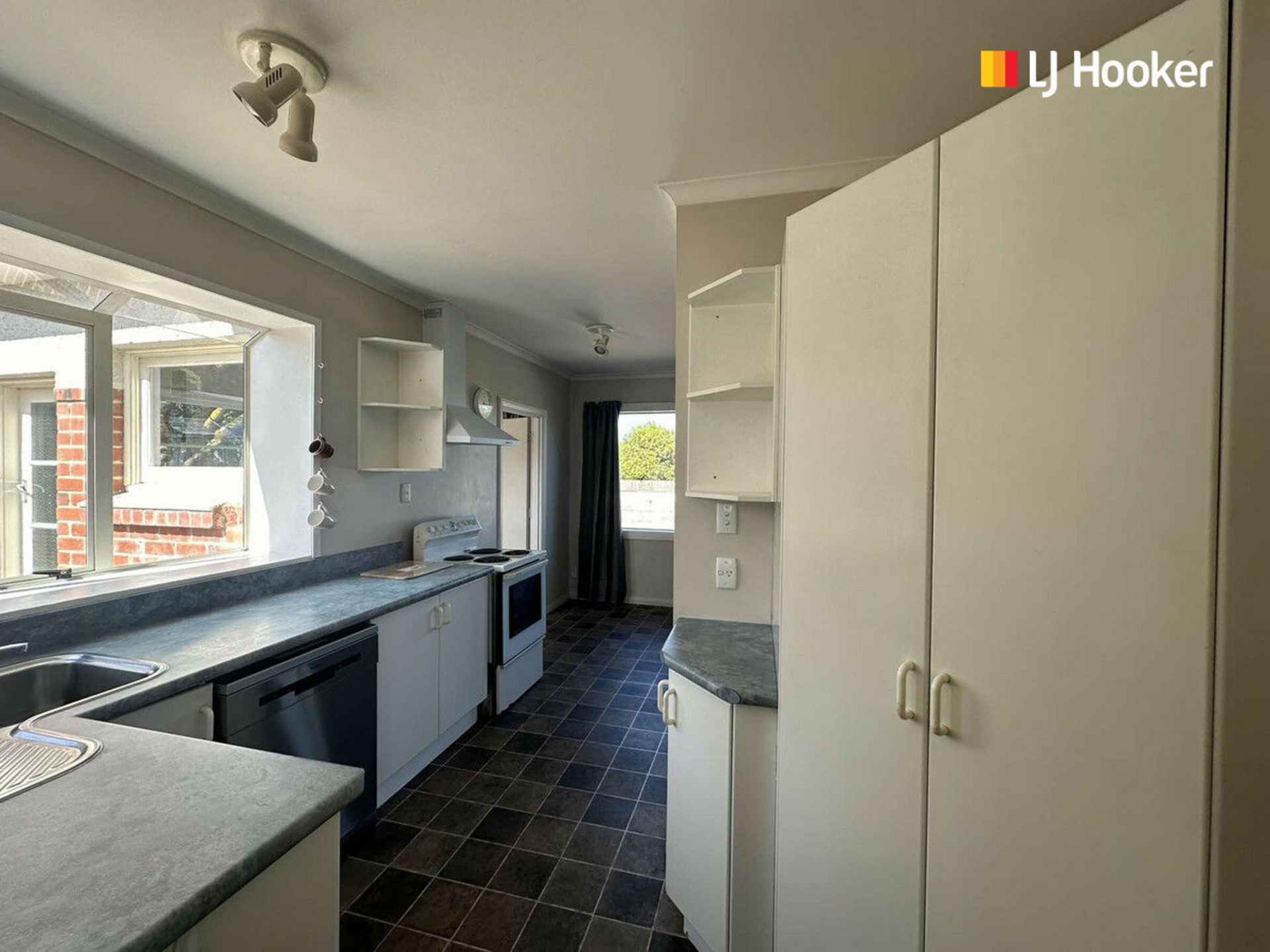 141 Tomahawk Road, ANDERSONS BAY
