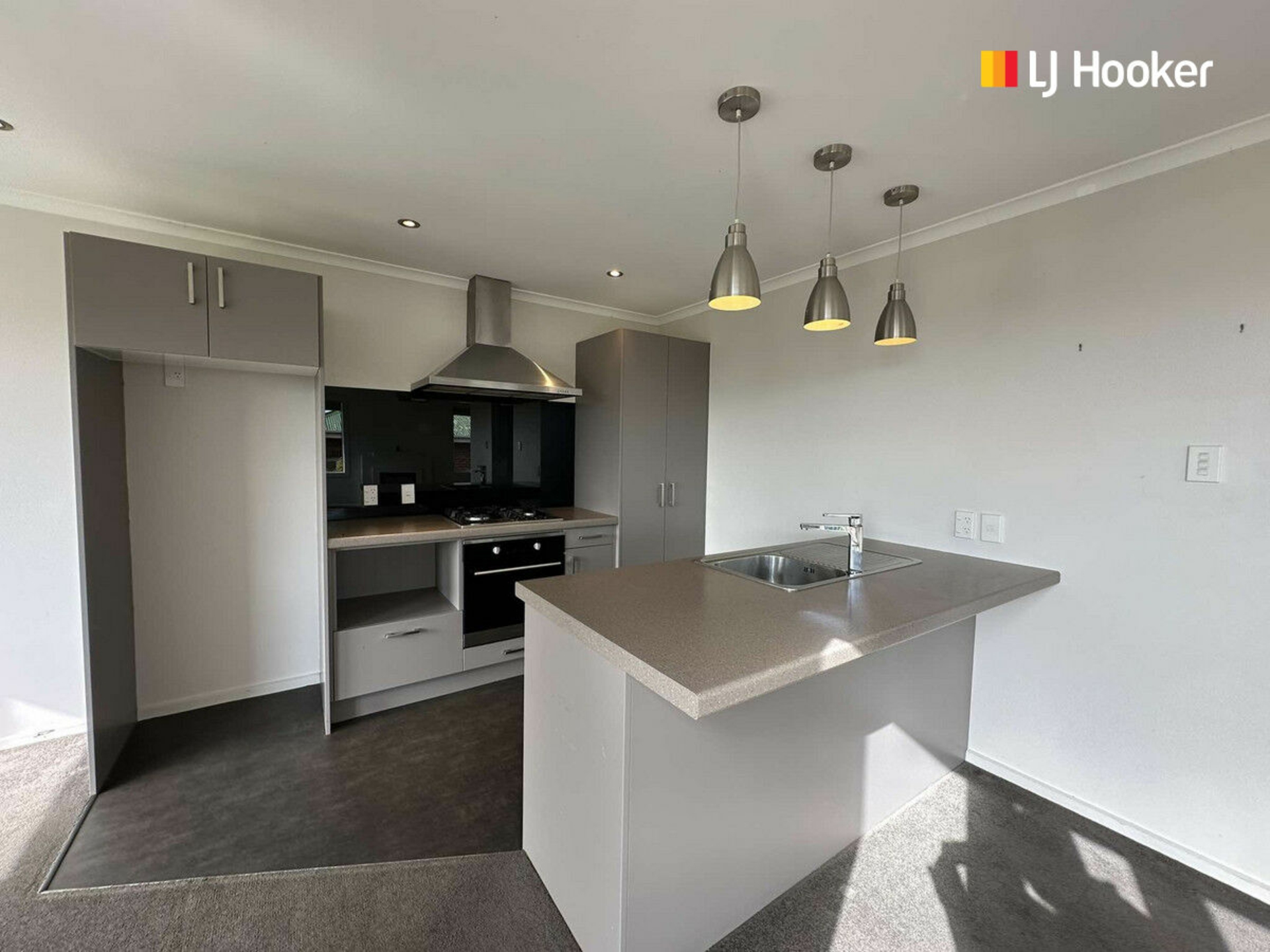 27 Stirling Street, ANDERSONS BAY