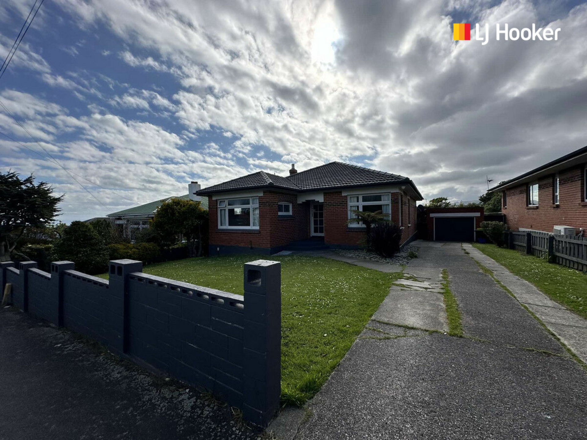 27 Stirling Street, ANDERSONS BAY