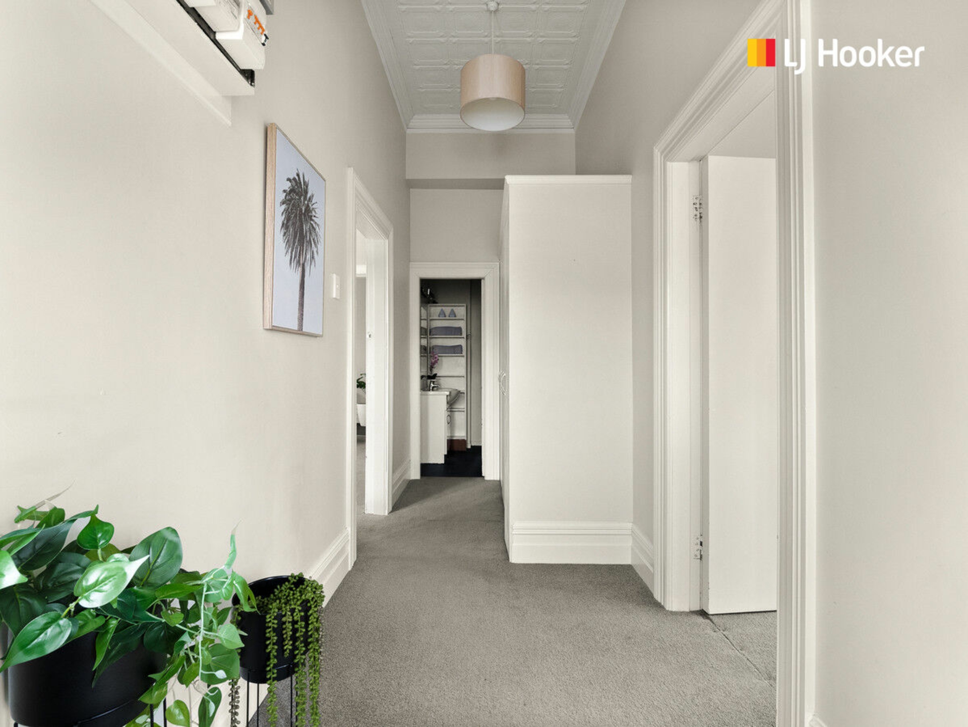 385 South Road, CAVERSHAM
