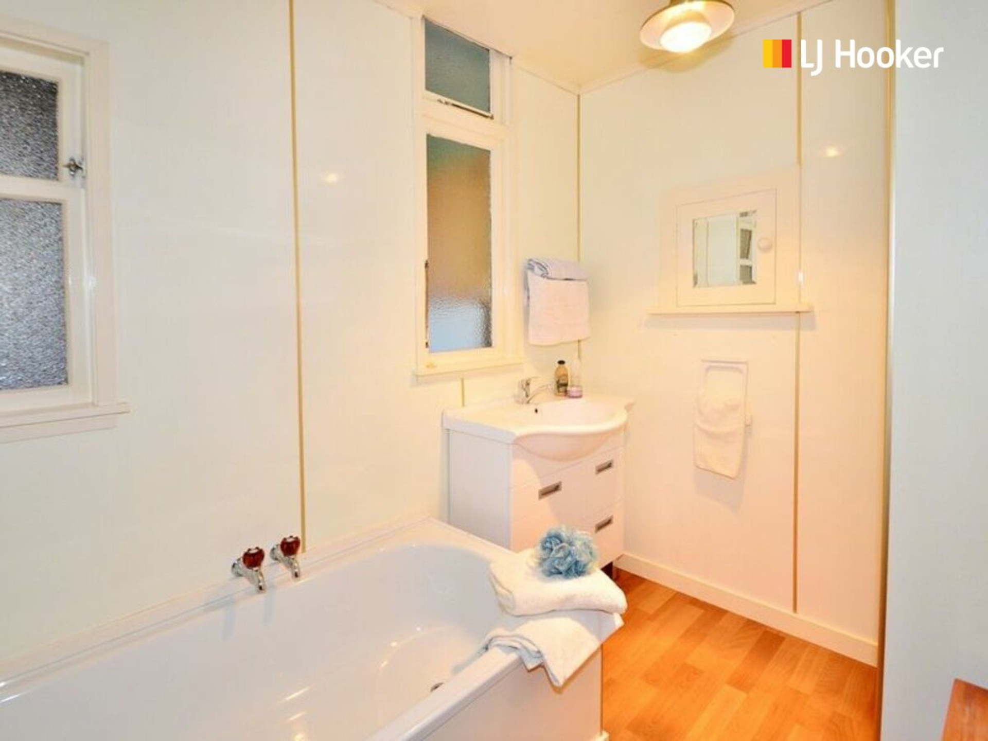 26 Seaview Terrace, KEW