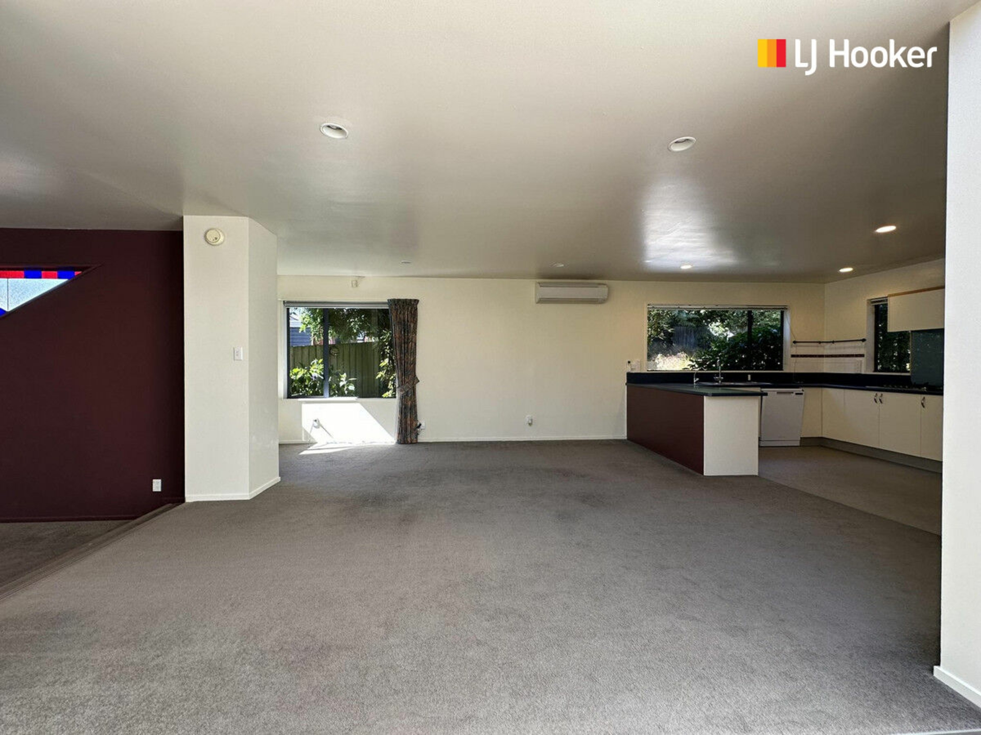 6 Brookside Place, MOSGIEL